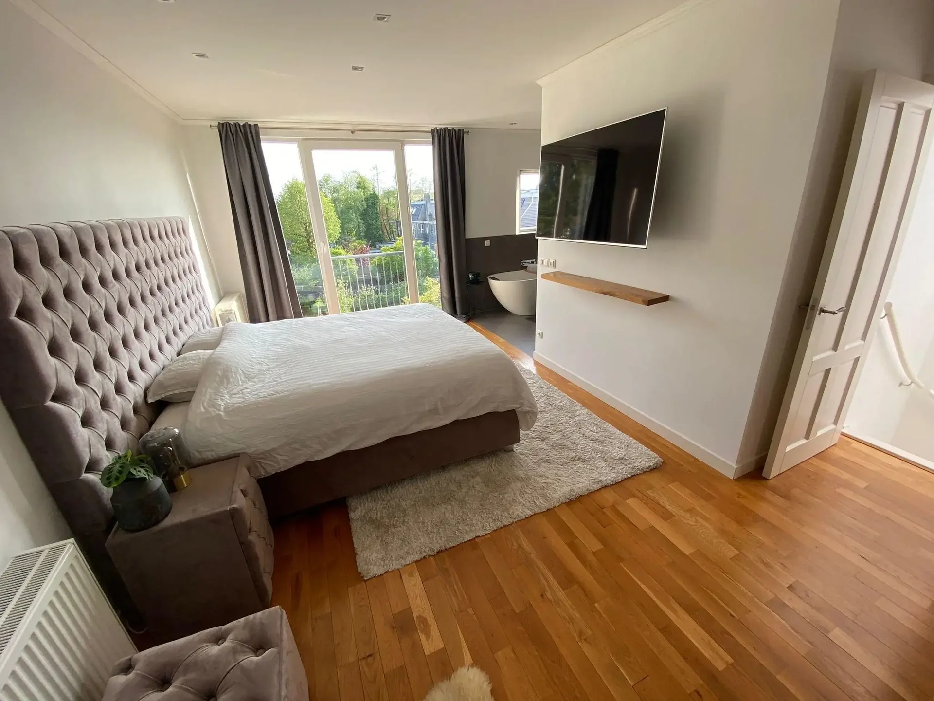 Foto van de Appartement gelegen aan de Hoge Rijndijk in Leiden