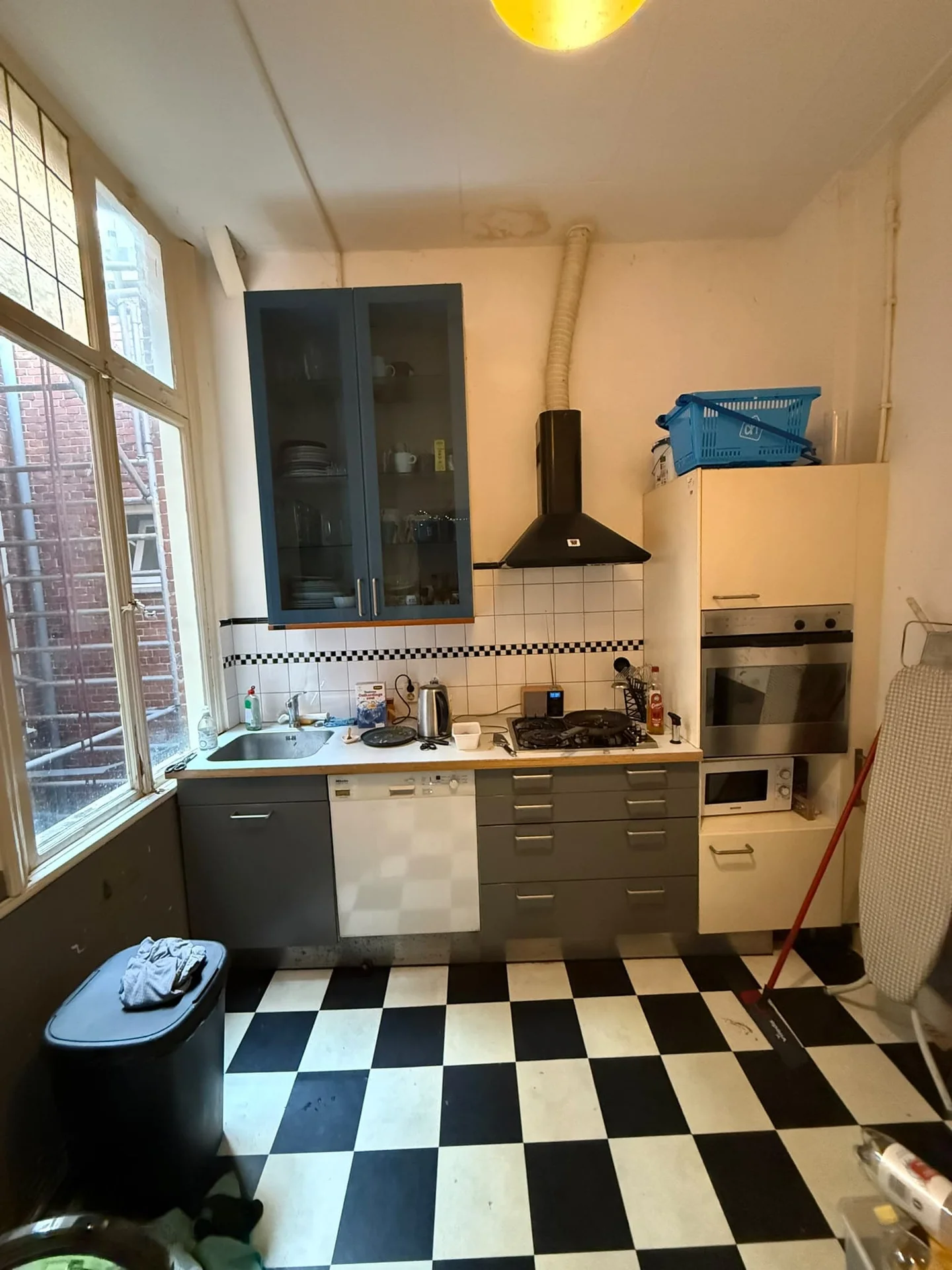 Foto van de Kamer gelegen aan de H.W. Mesdagstraat in Groningen