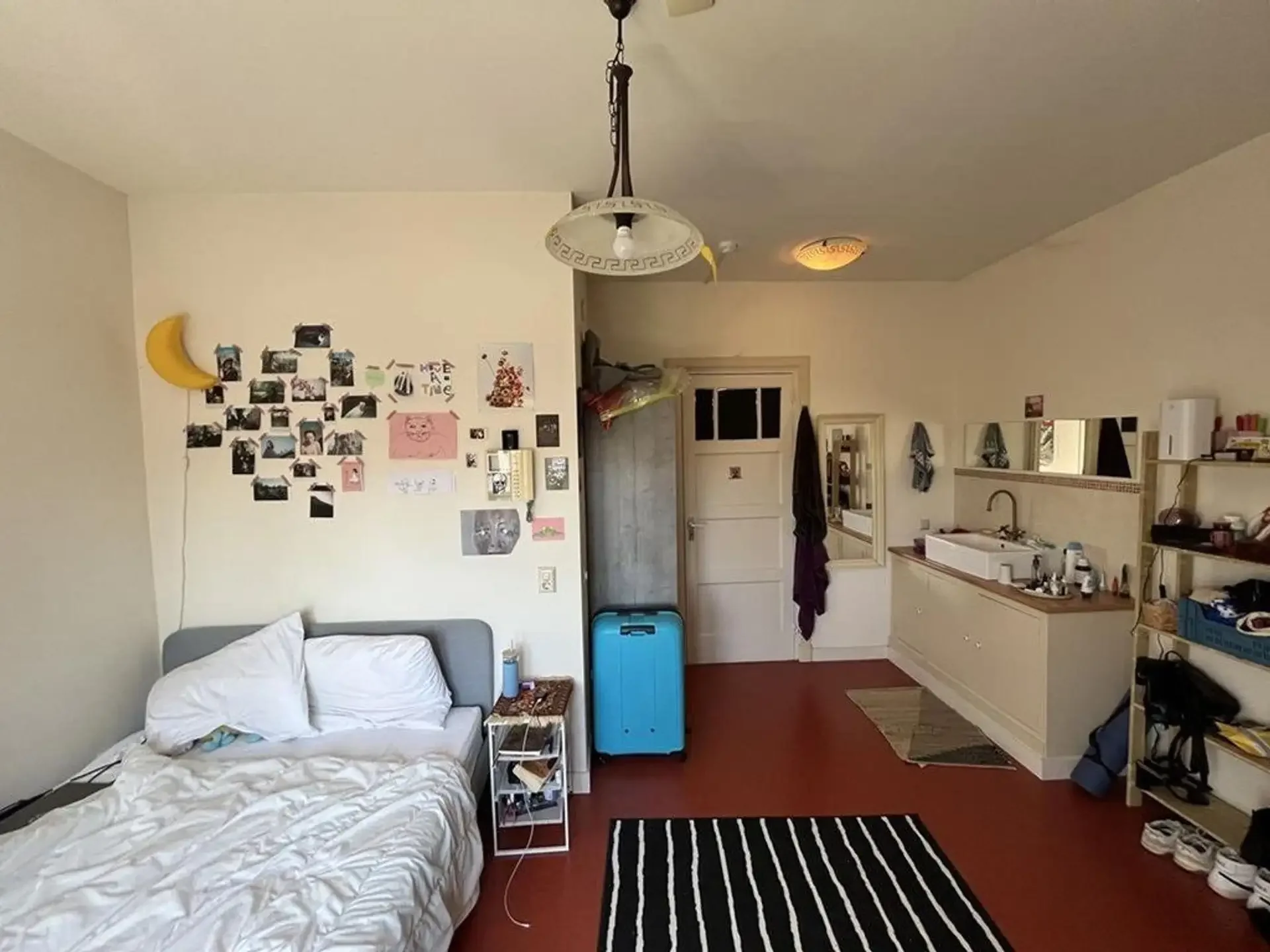 geblurde versie van de foto als achtergrond