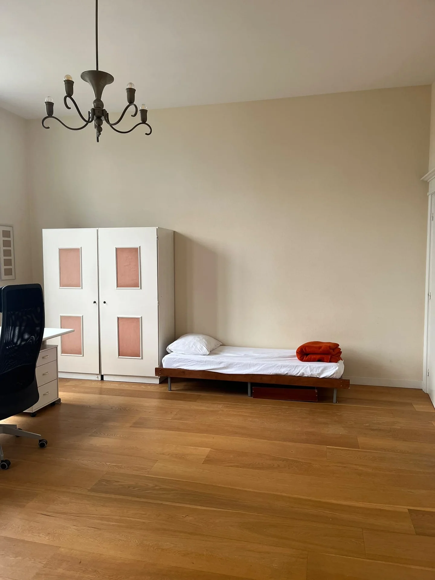 Foto van de Kamer gelegen aan de Concertgebouwplein in Amsterdam