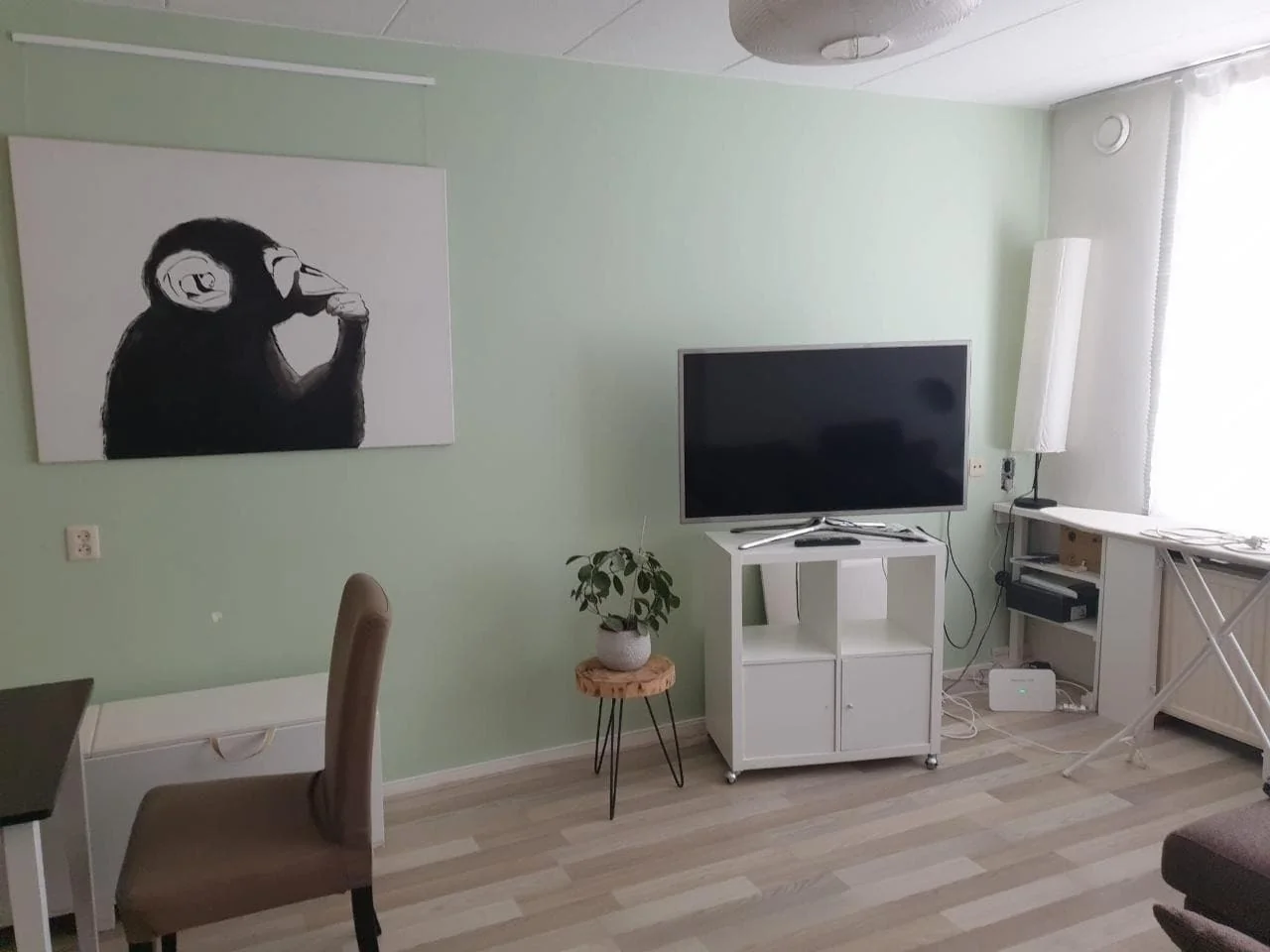 geblurde versie van de foto als achtergrond