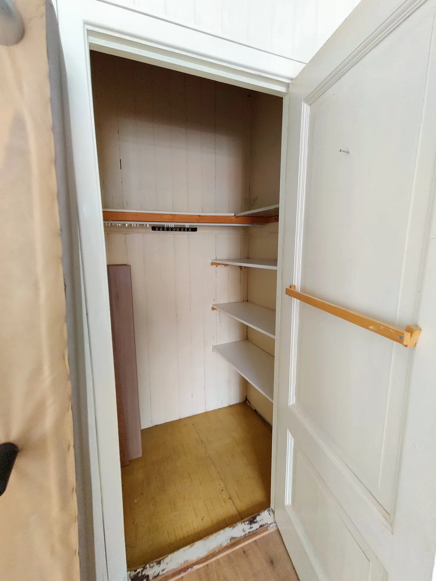 Foto van de Kamer gelegen aan de Stephensonstraat in Den Haag