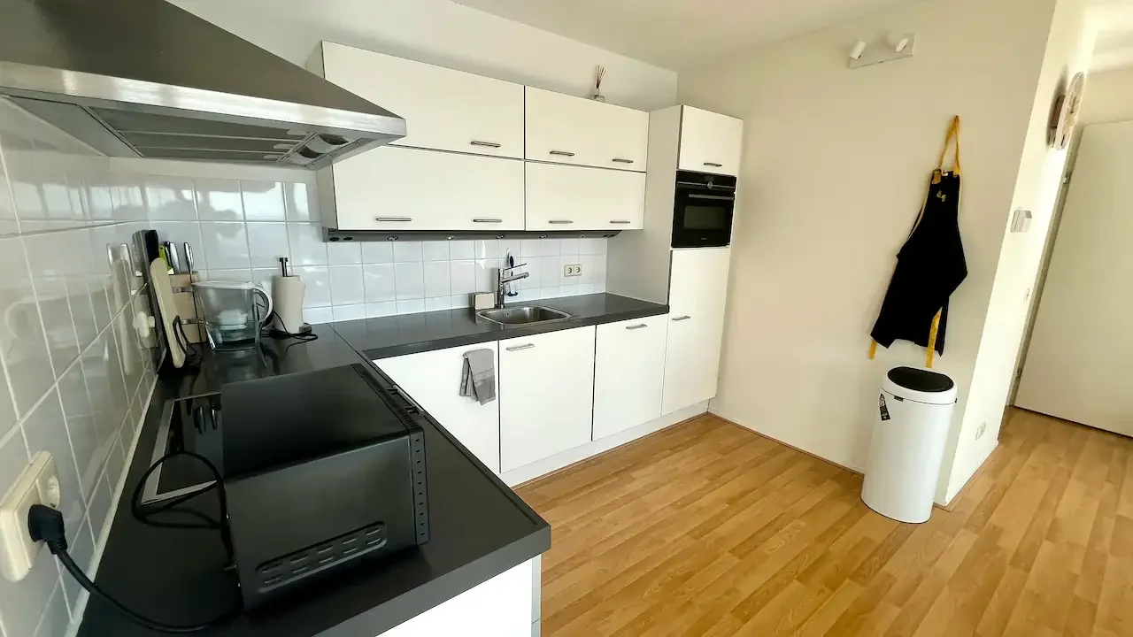 geblurde versie van de foto als achtergrond