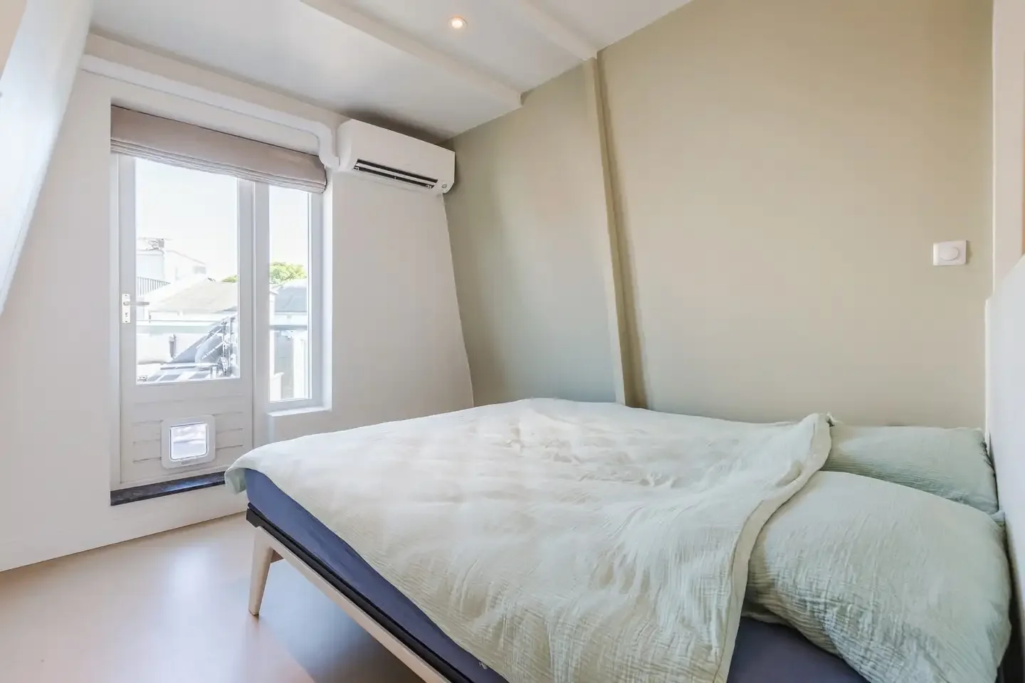 Foto van de Appartement gelegen aan de Gerard Doustraat in Amsterdam