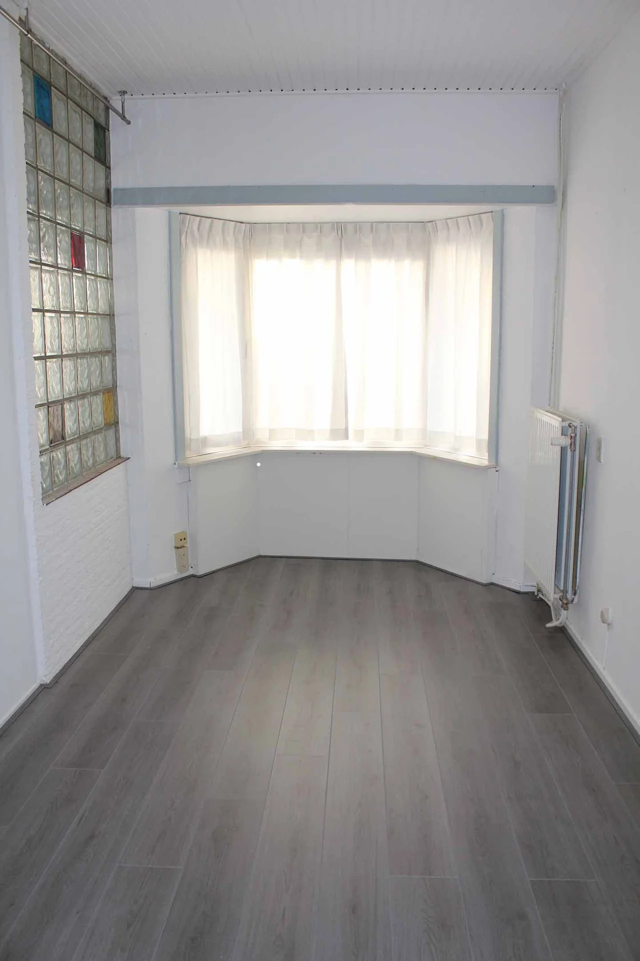 Foto van de Kamer gelegen aan de Nicolaas Ruychaverstraat in Utrecht