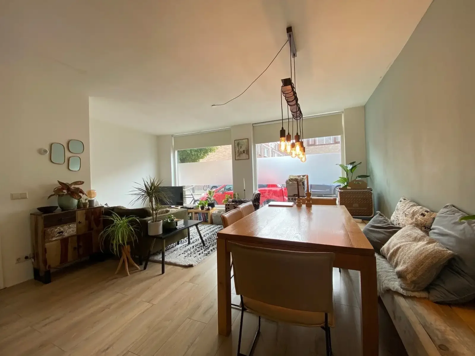 geblurde versie van de foto als achtergrond