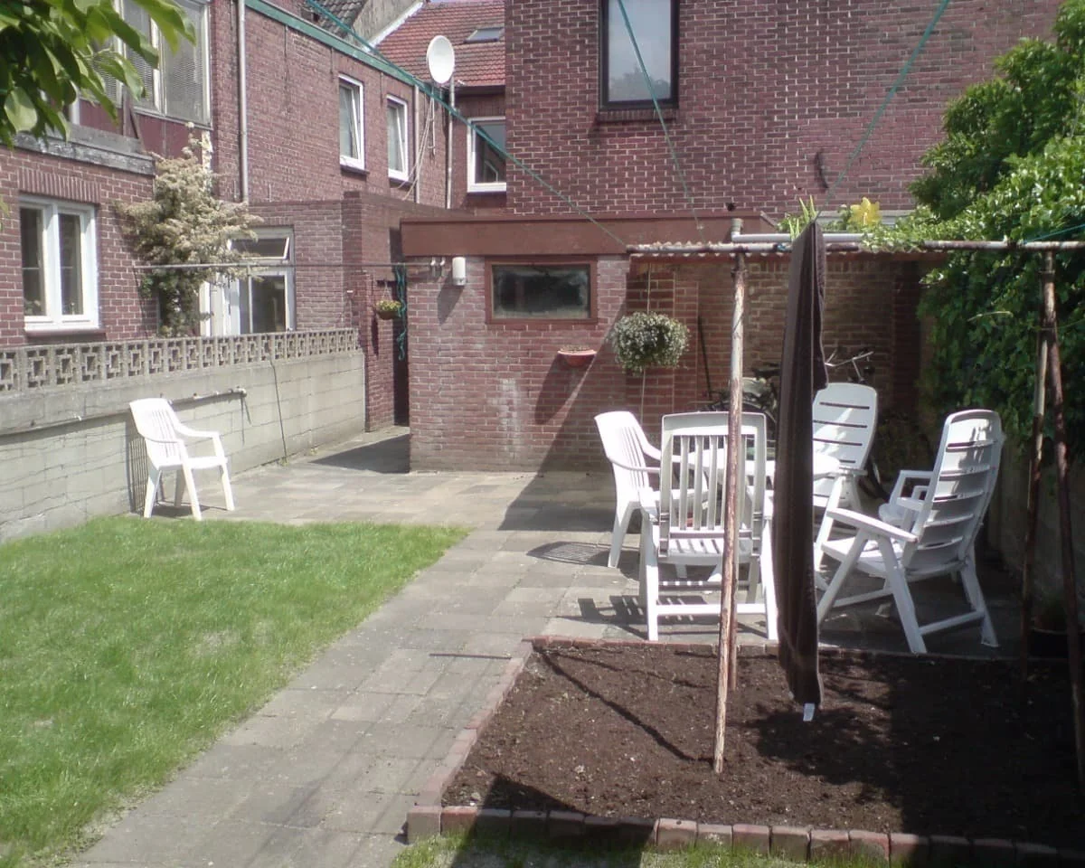 geblurde versie van de foto als achtergrond