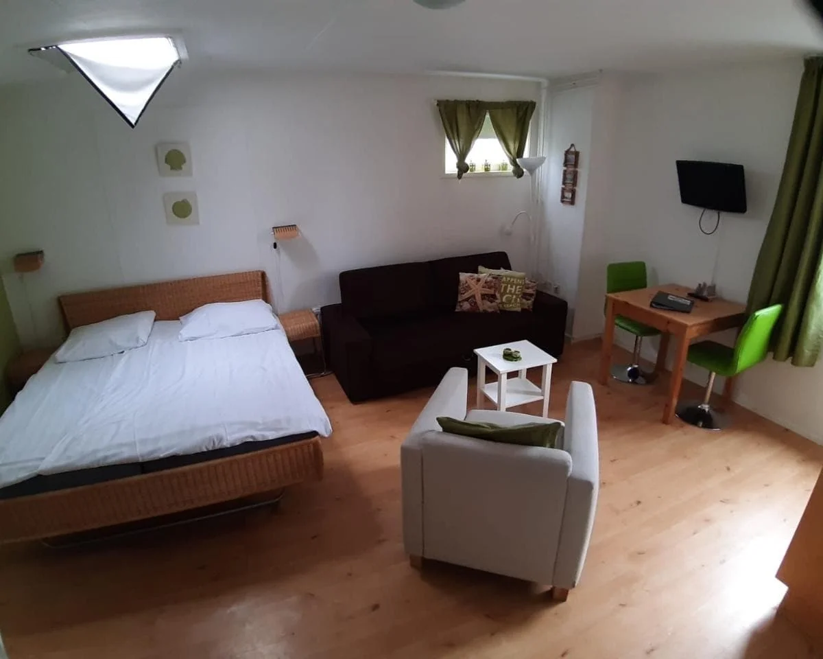 geblurde versie van de foto als achtergrond