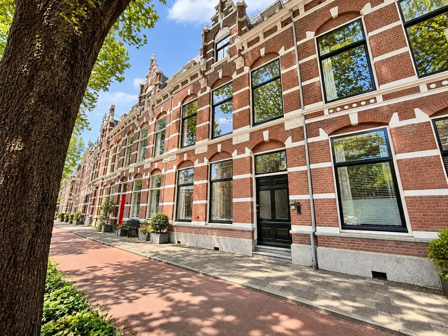 Foto van de Appartement gelegen aan de Laan van Meerdervoort in Den Haag