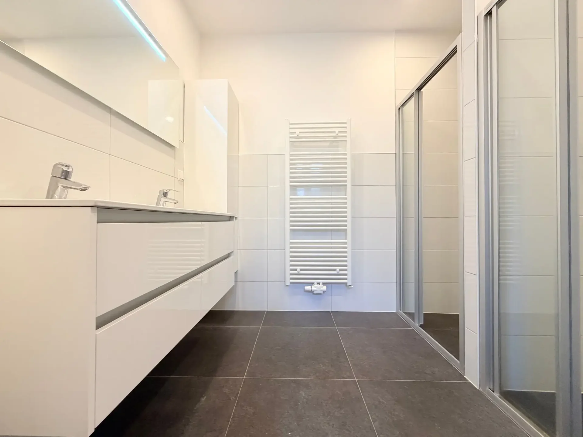 Foto van de Appartement gelegen aan de Duivenvoordestraat in Rotterdam