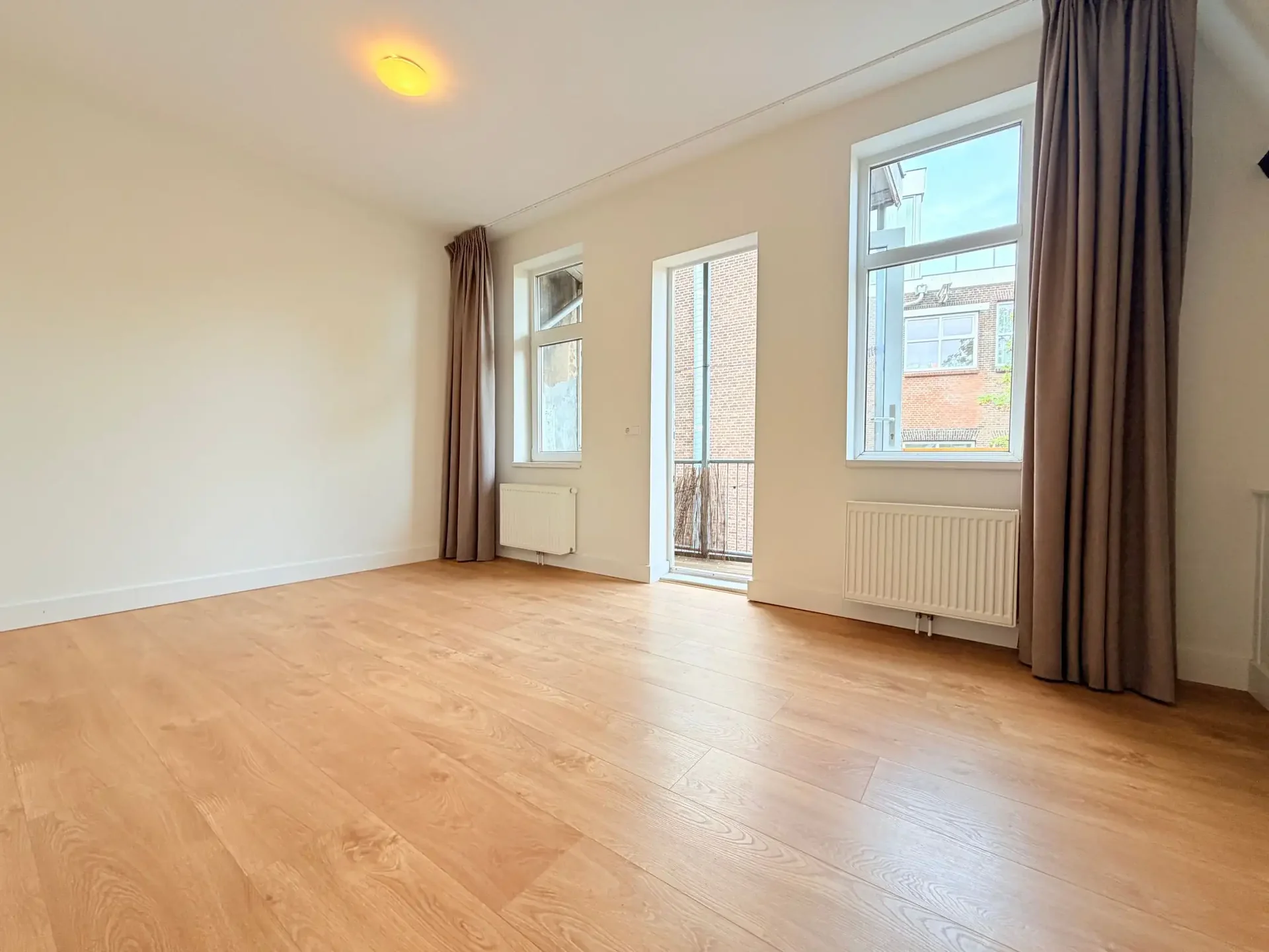 Foto van de Appartement gelegen aan de Duivenvoordestraat in Rotterdam