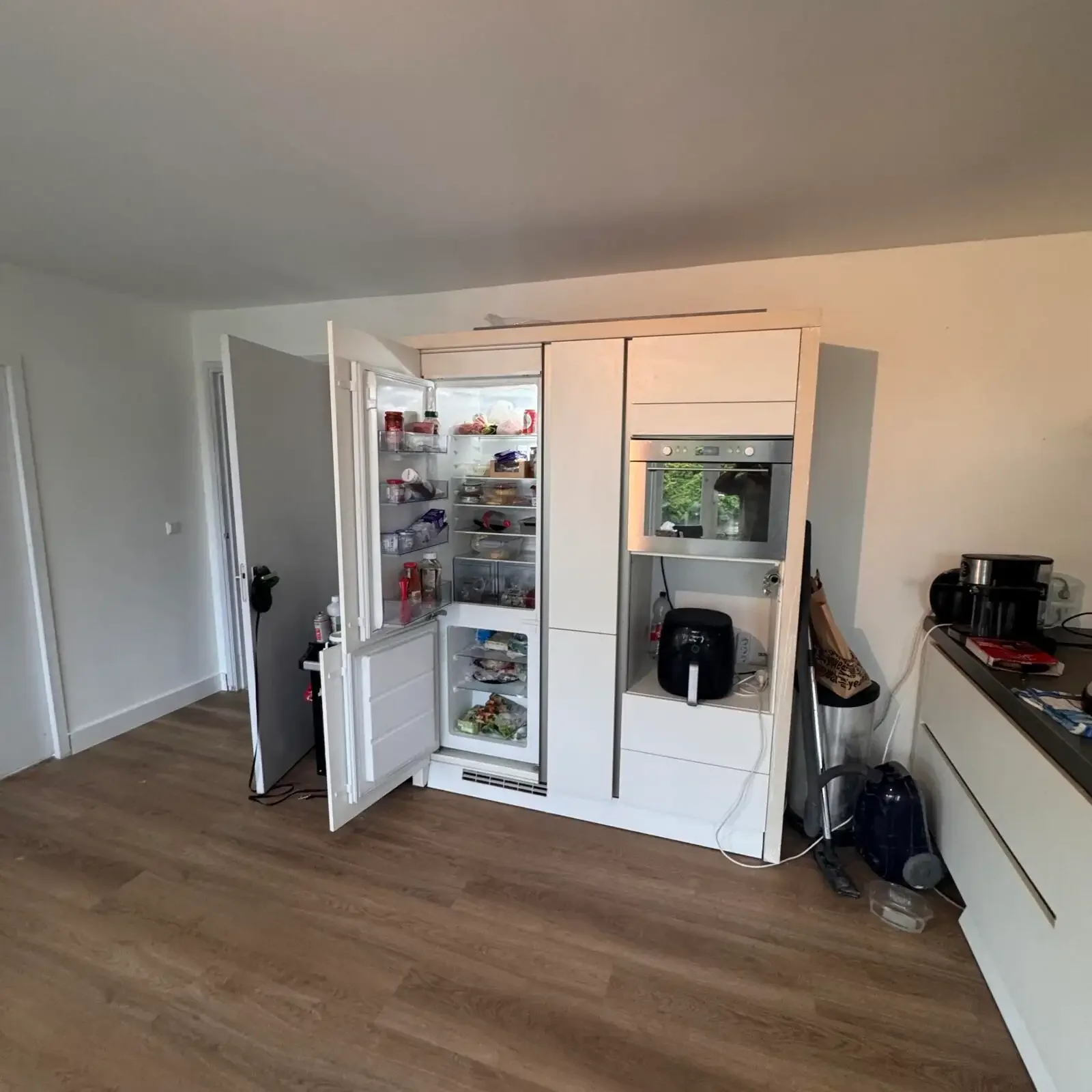 geblurde versie van de foto als achtergrond