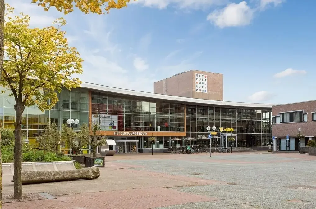 Foto van de Appartement gelegen aan de Raadhuisplein in Hoofddorp