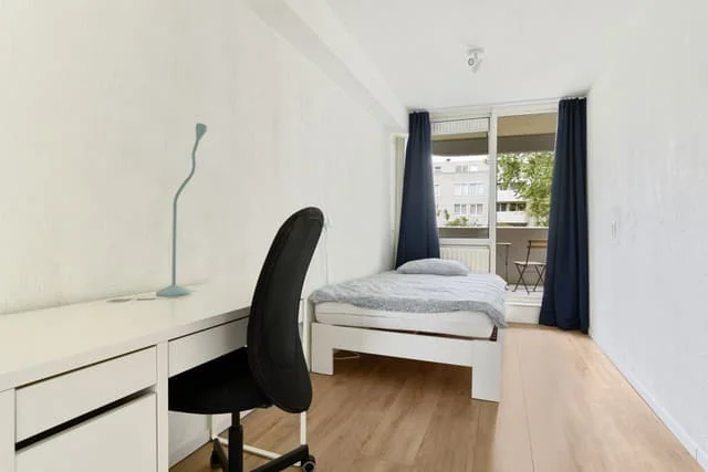 Foto van de Appartement gelegen aan de Bernard Shawsingel in Amsterdam