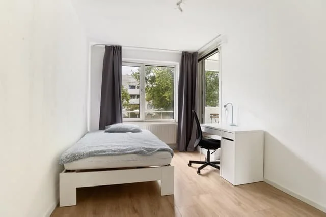 Foto van de Appartement gelegen aan de Bernard Shawsingel in Amsterdam