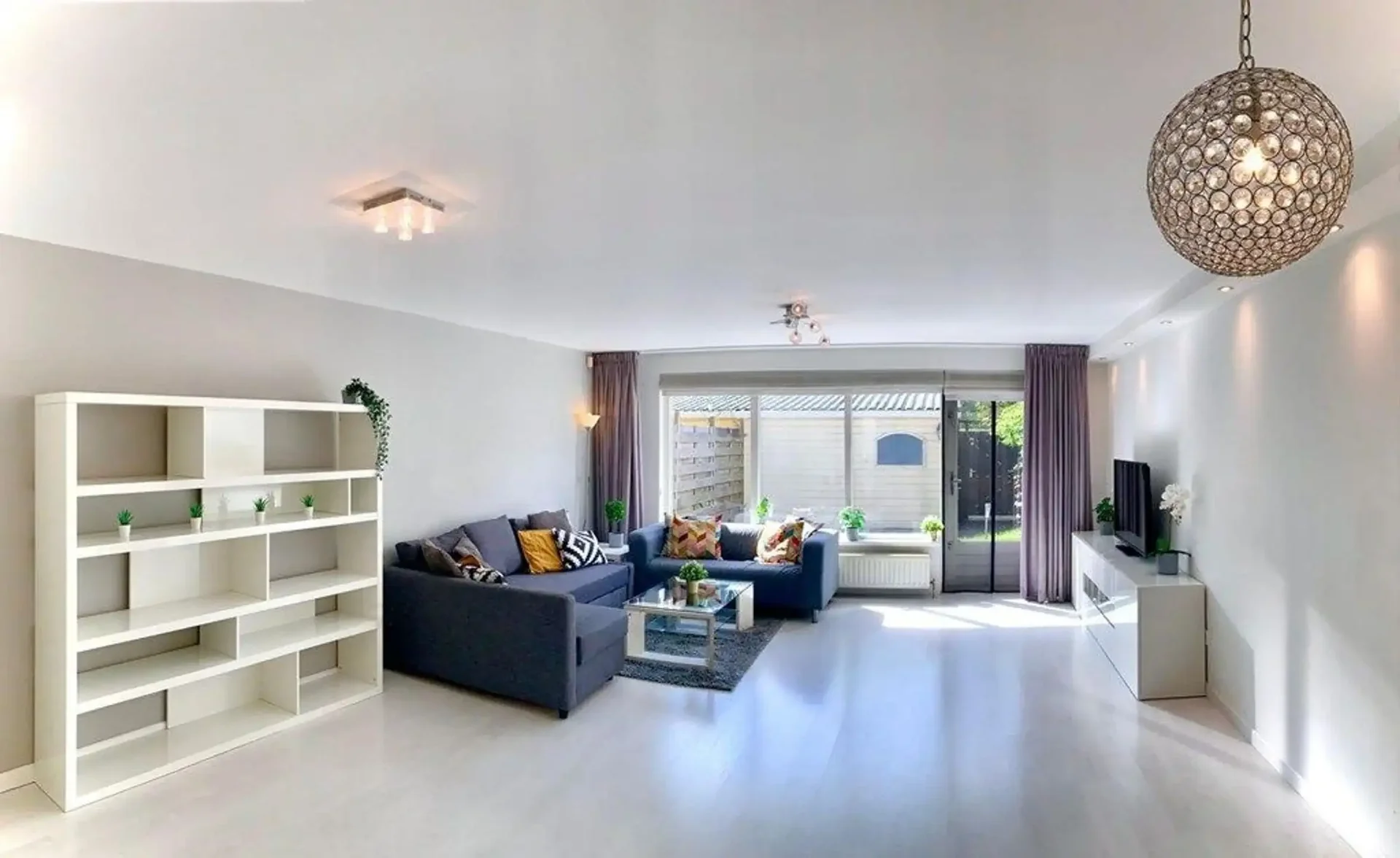Foto van de Appartement gelegen aan de Anne de Vrieslaan in Amstelveen