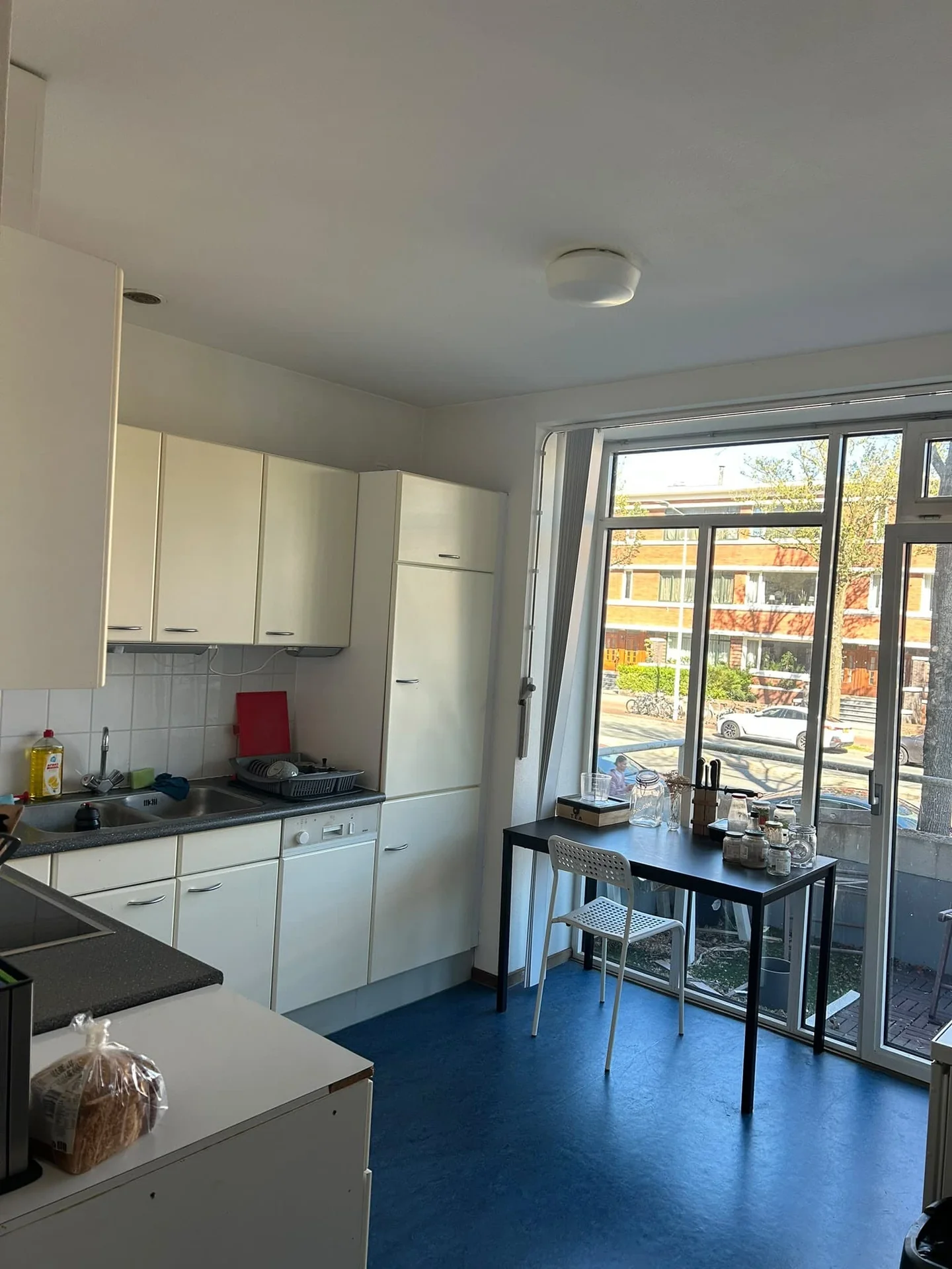Foto van de Kamer gelegen aan de Van Alkemadelaan in Den Haag