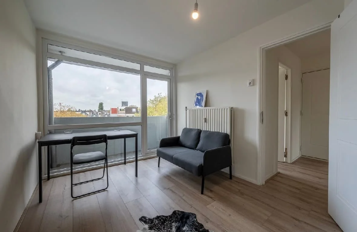 Foto van de Kamer gelegen aan de Karel Doormanstraat in Rotterdam