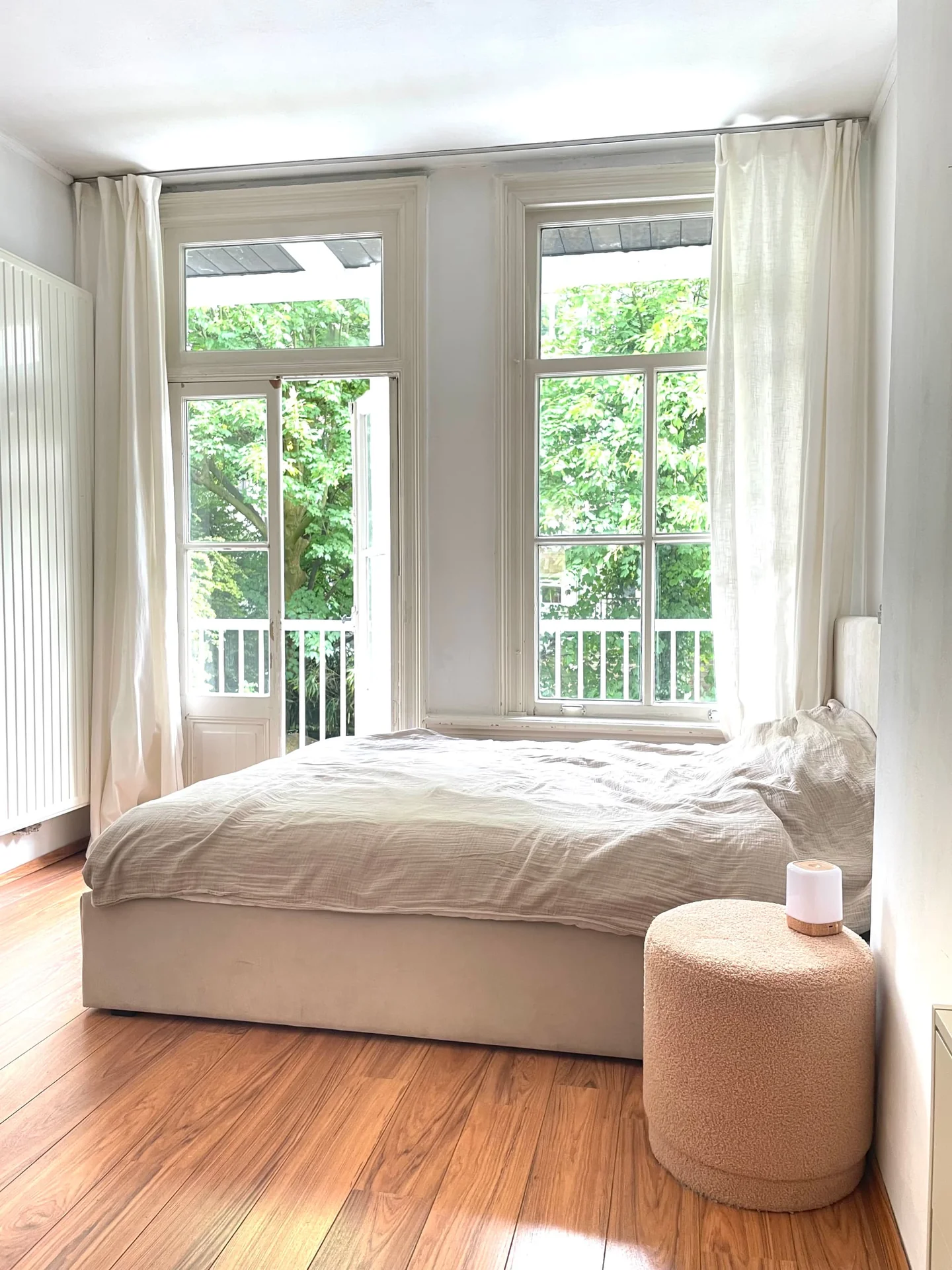 Foto van de Kamer gelegen aan de Eerste Jan van der Heijdenstraat in Amsterdam