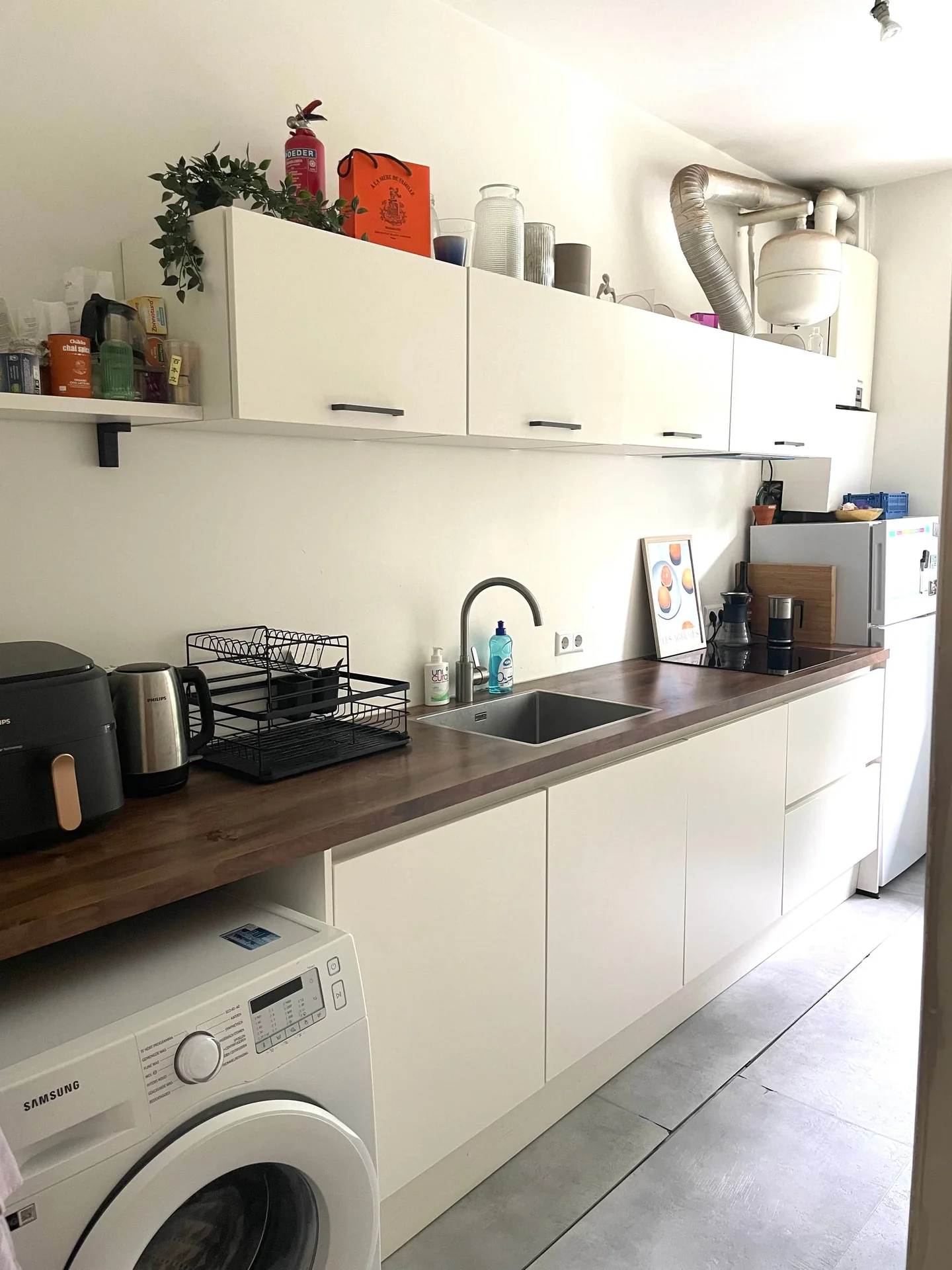 Foto van de Kamer gelegen aan de Eerste Jan van der Heijdenstraat in Amsterdam