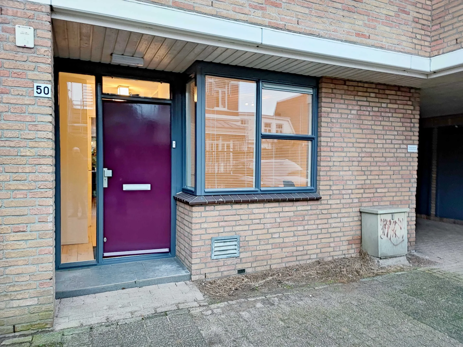 geblurde versie van de foto als achtergrond