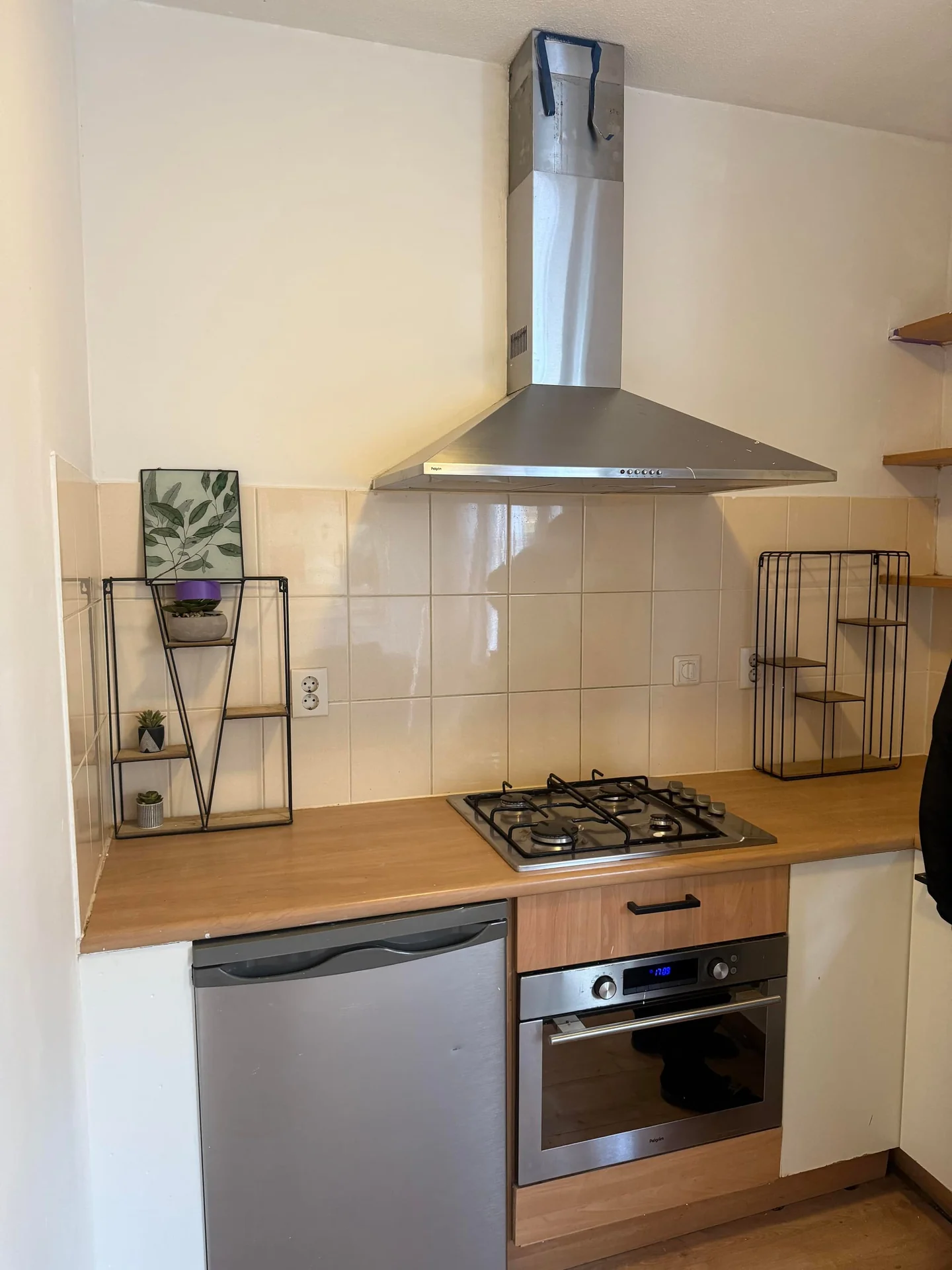 Foto van de Studio gelegen aan de Juttepeerpad in Amsterdam