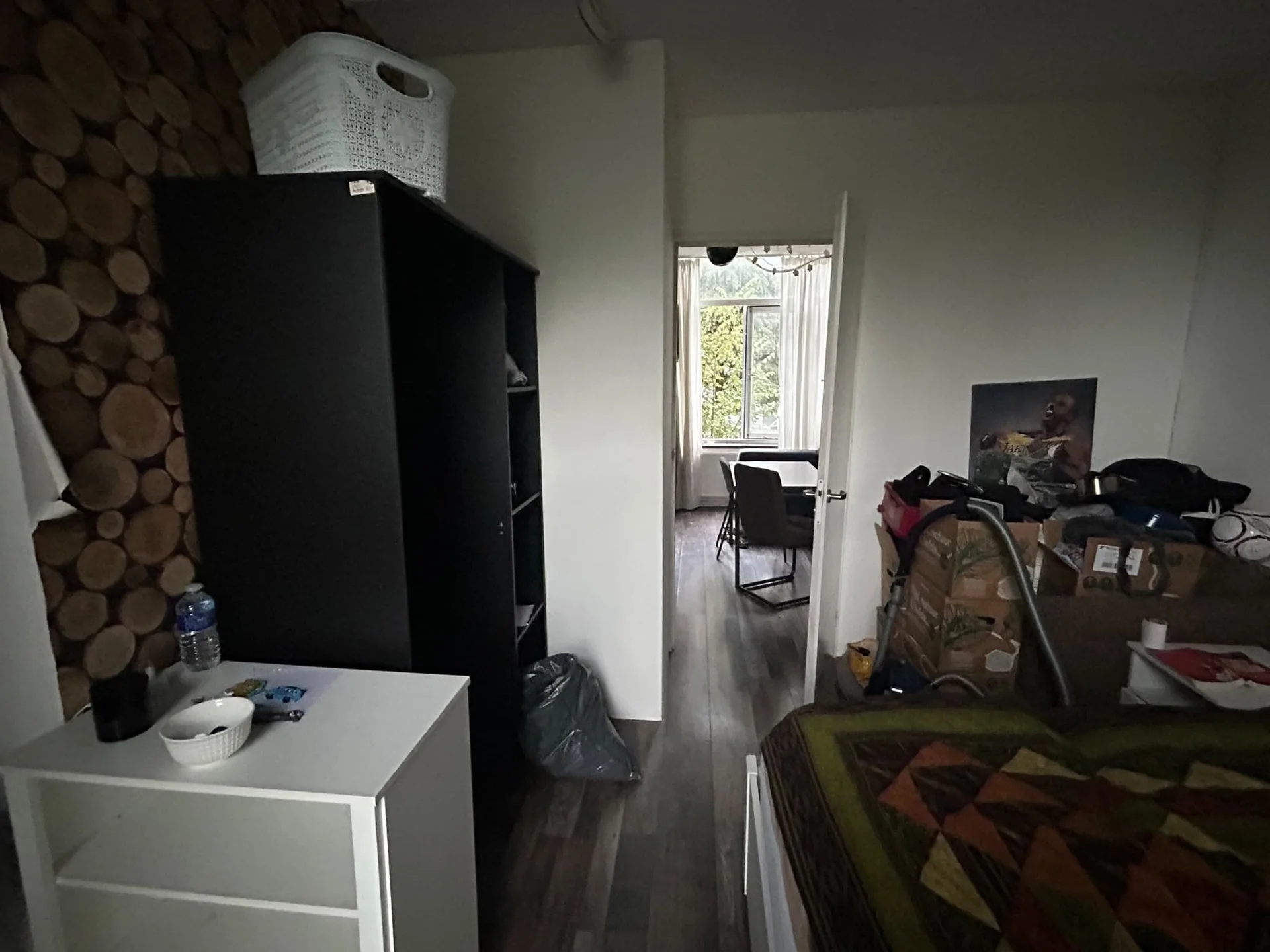 geblurde versie van de foto als achtergrond