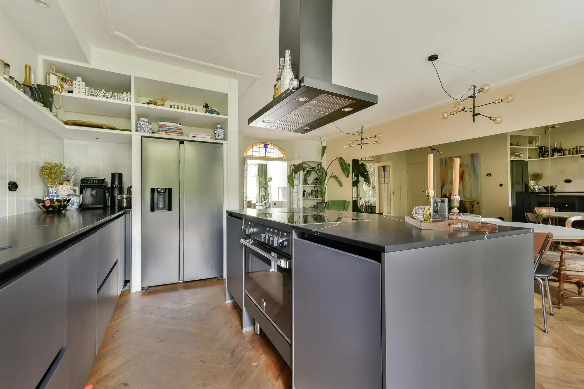 Foto van de Appartement gelegen aan de Spaarndammerstraat in Amsterdam