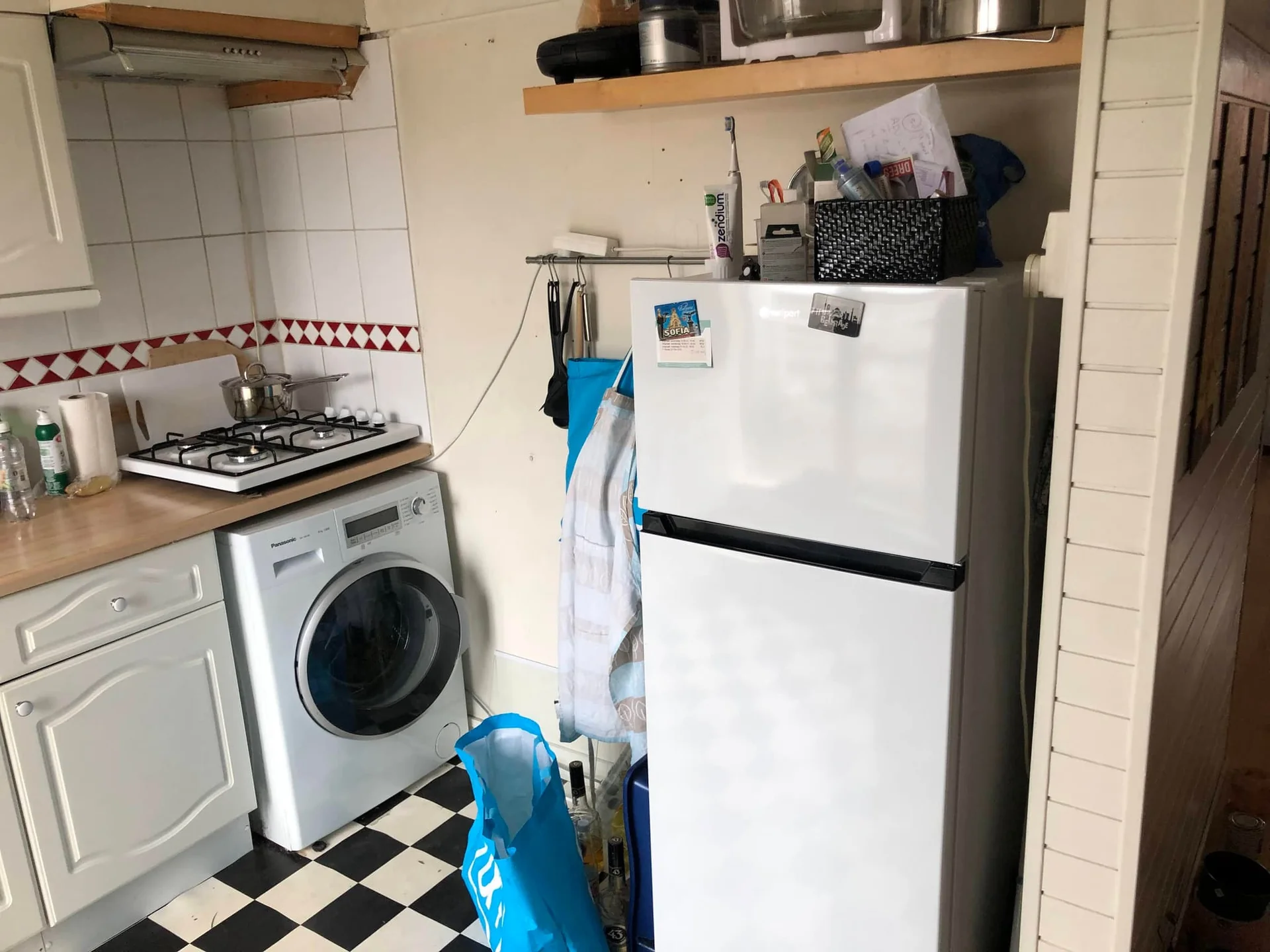 geblurde versie van de foto als achtergrond