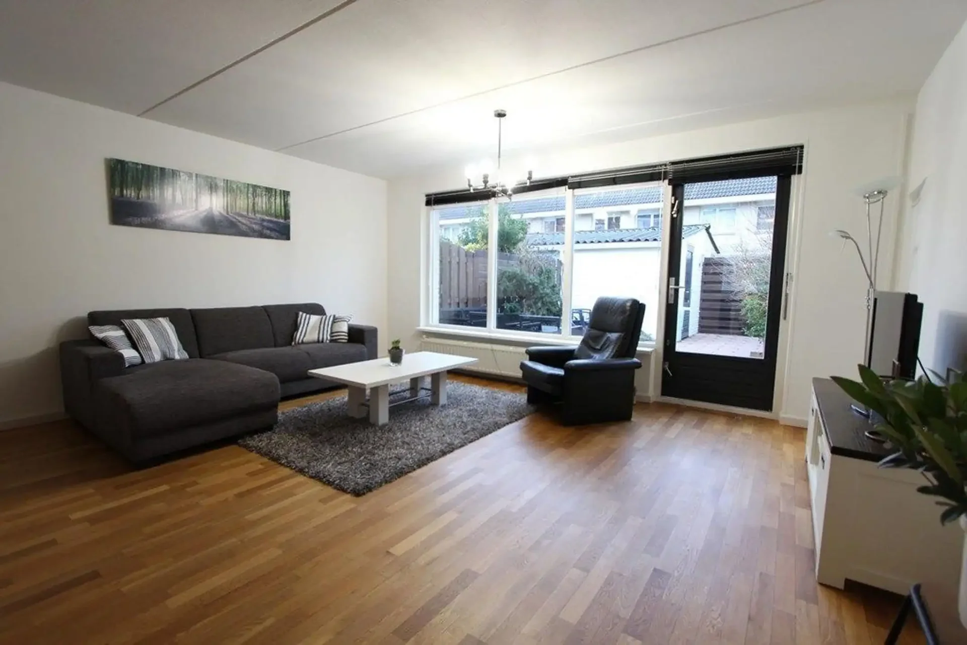 Foto van de Appartement gelegen aan de Anne de Vrieslaan in Amstelveen