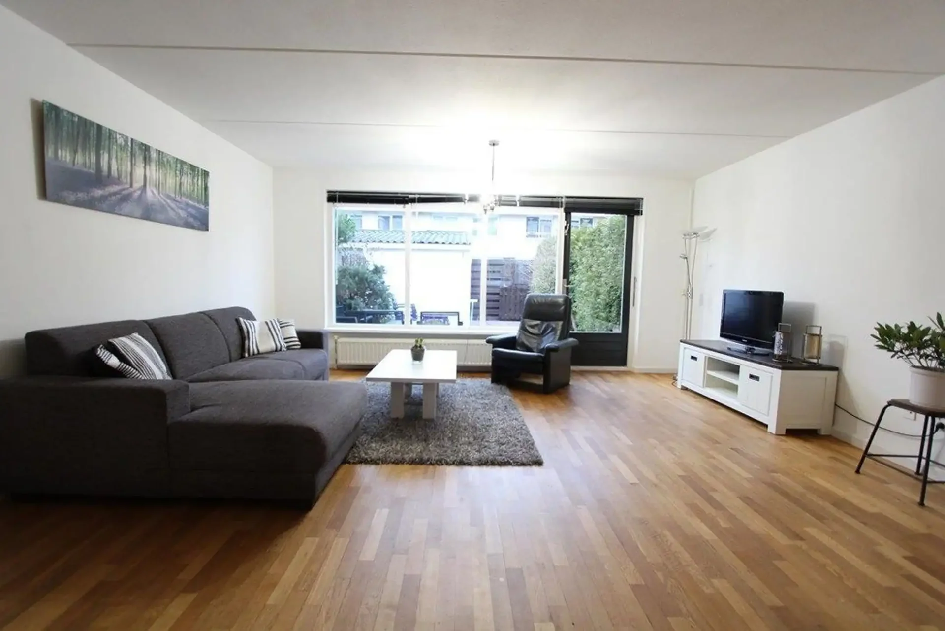 Foto van de Appartement gelegen aan de Anne de Vrieslaan in Amstelveen