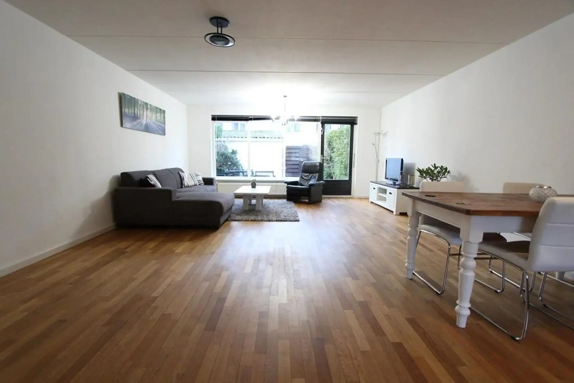 Foto van de Appartement gelegen aan de Anne de Vrieslaan in Amstelveen