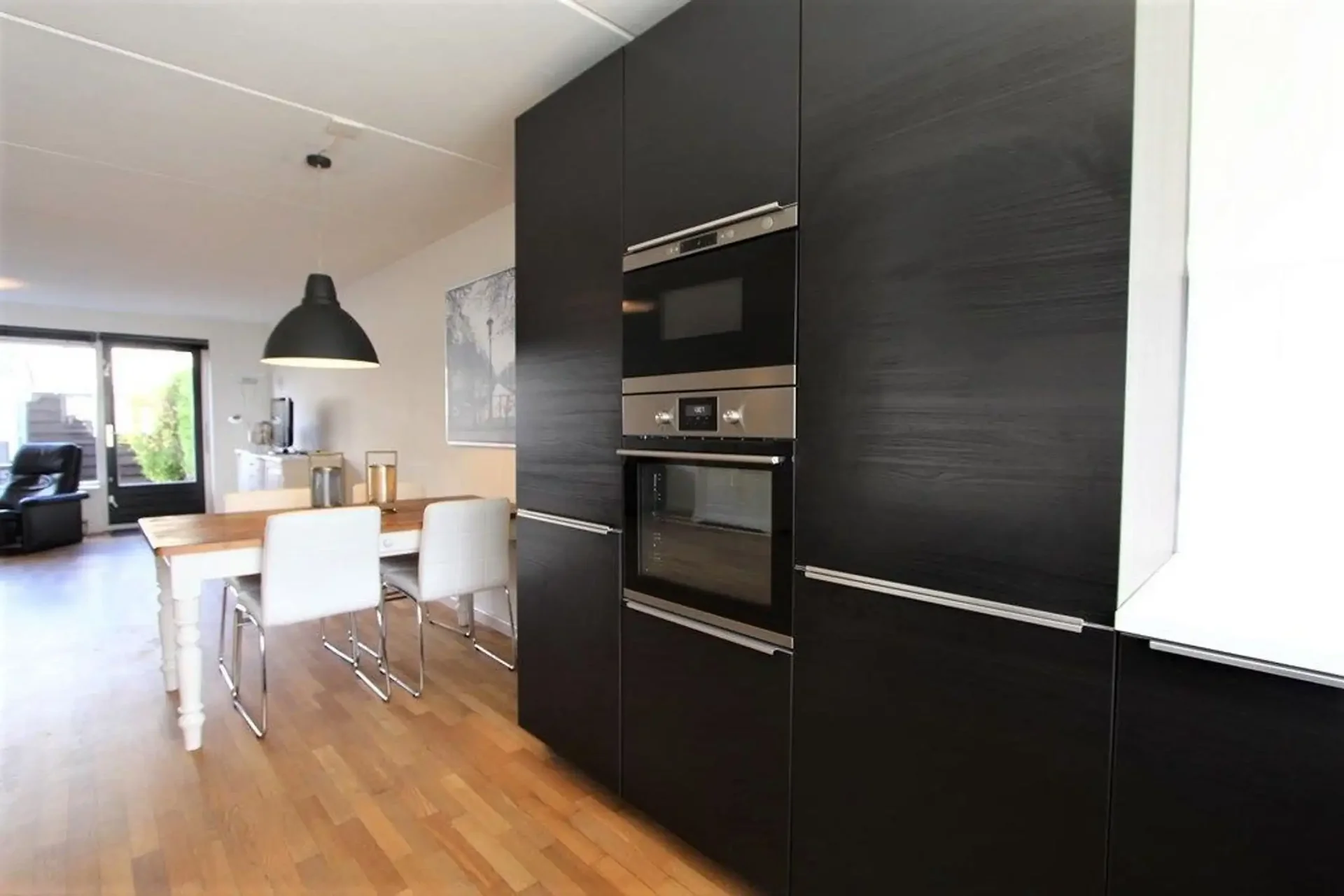 Foto van de Appartement gelegen aan de Anne de Vrieslaan in Amstelveen
