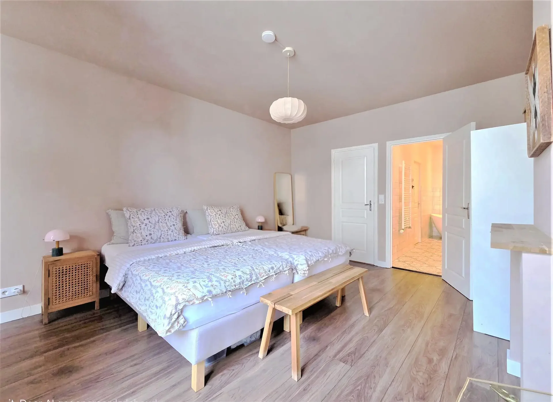 Foto van de Appartement gelegen aan de Egelantiersstraat in Amsterdam
