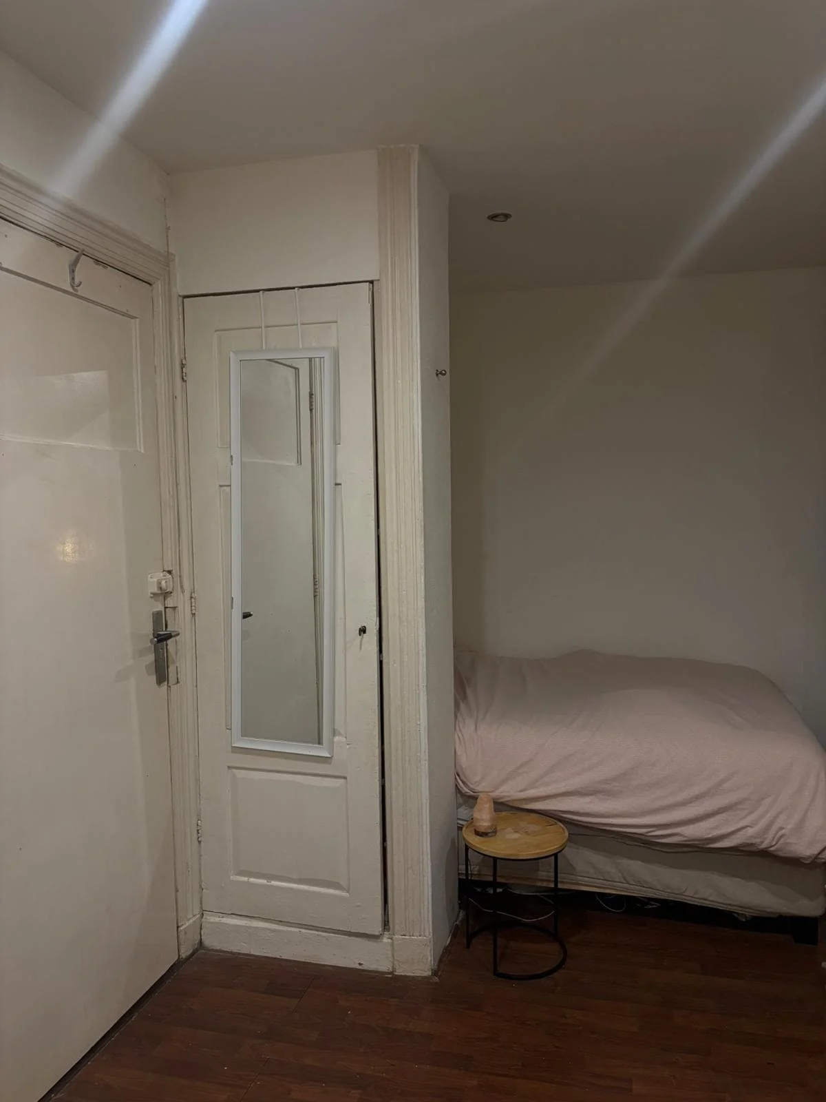 Foto van de Kamer gelegen aan de C.P.Tielestraat in Rotterdam