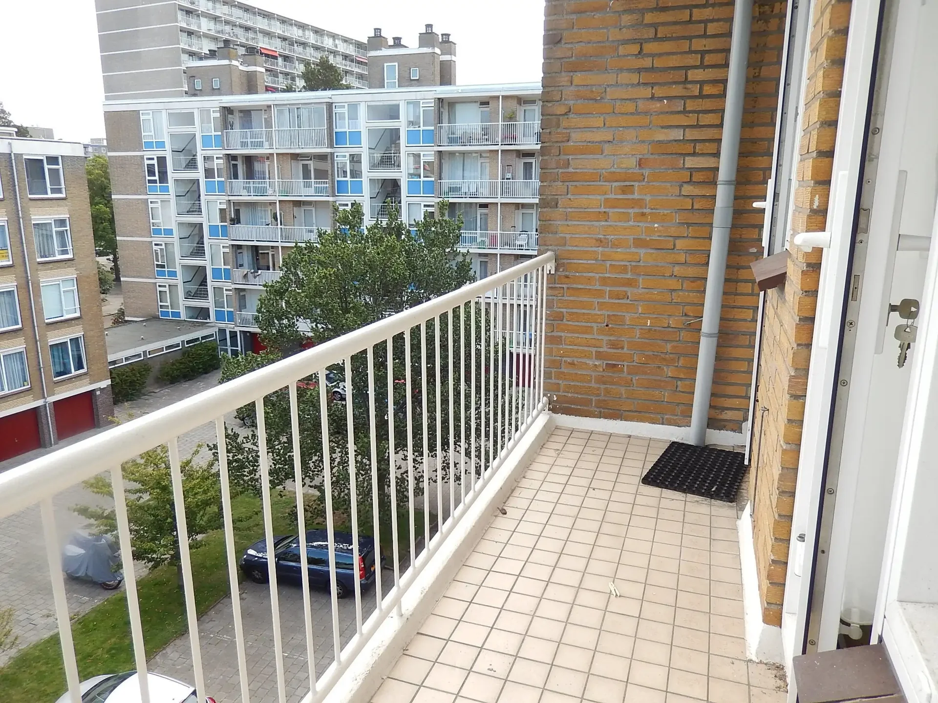 geblurde versie van de foto als achtergrond
