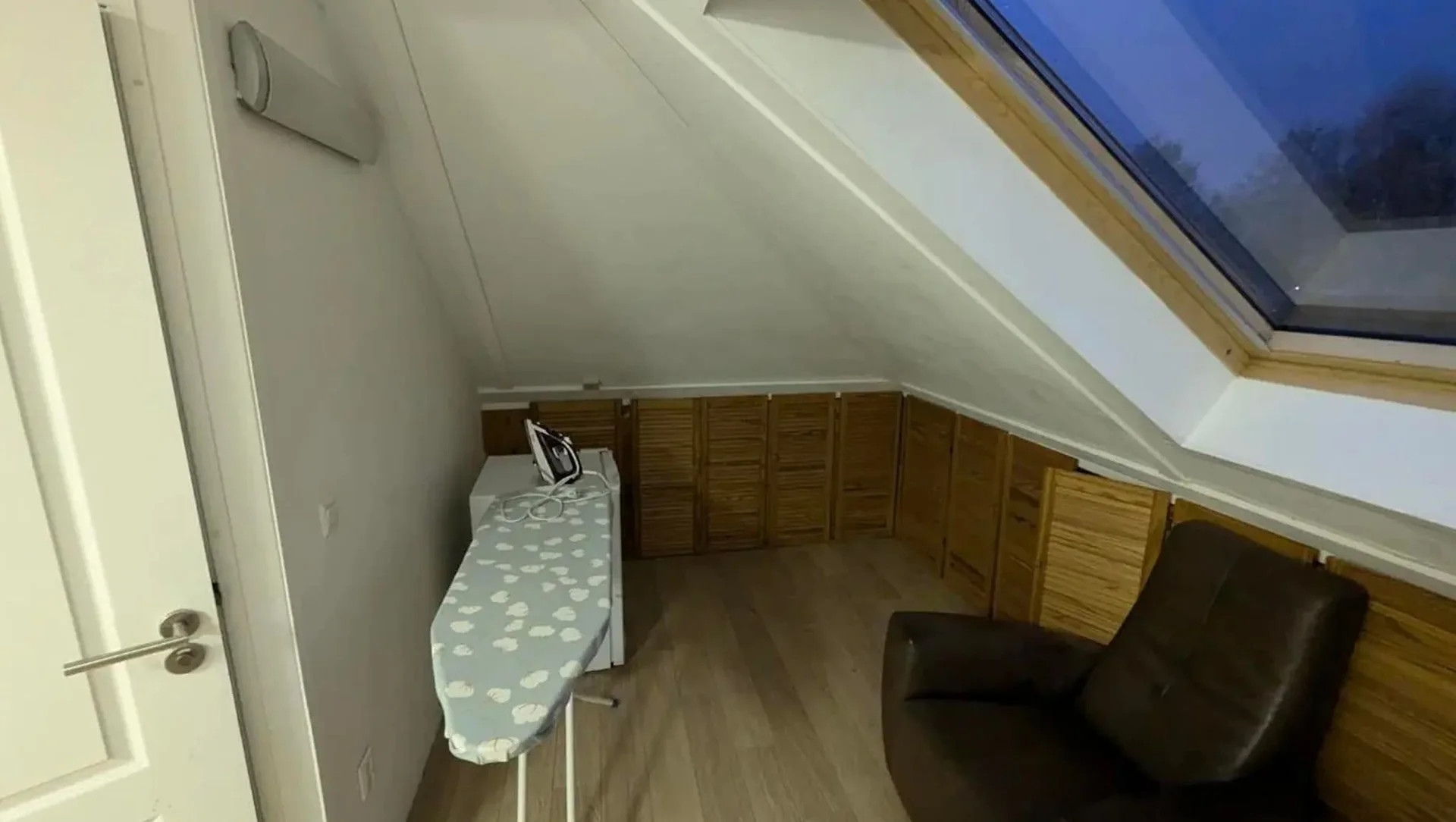 Foto van de Kamer gelegen aan de Marjoleinlaan in Amstelveen