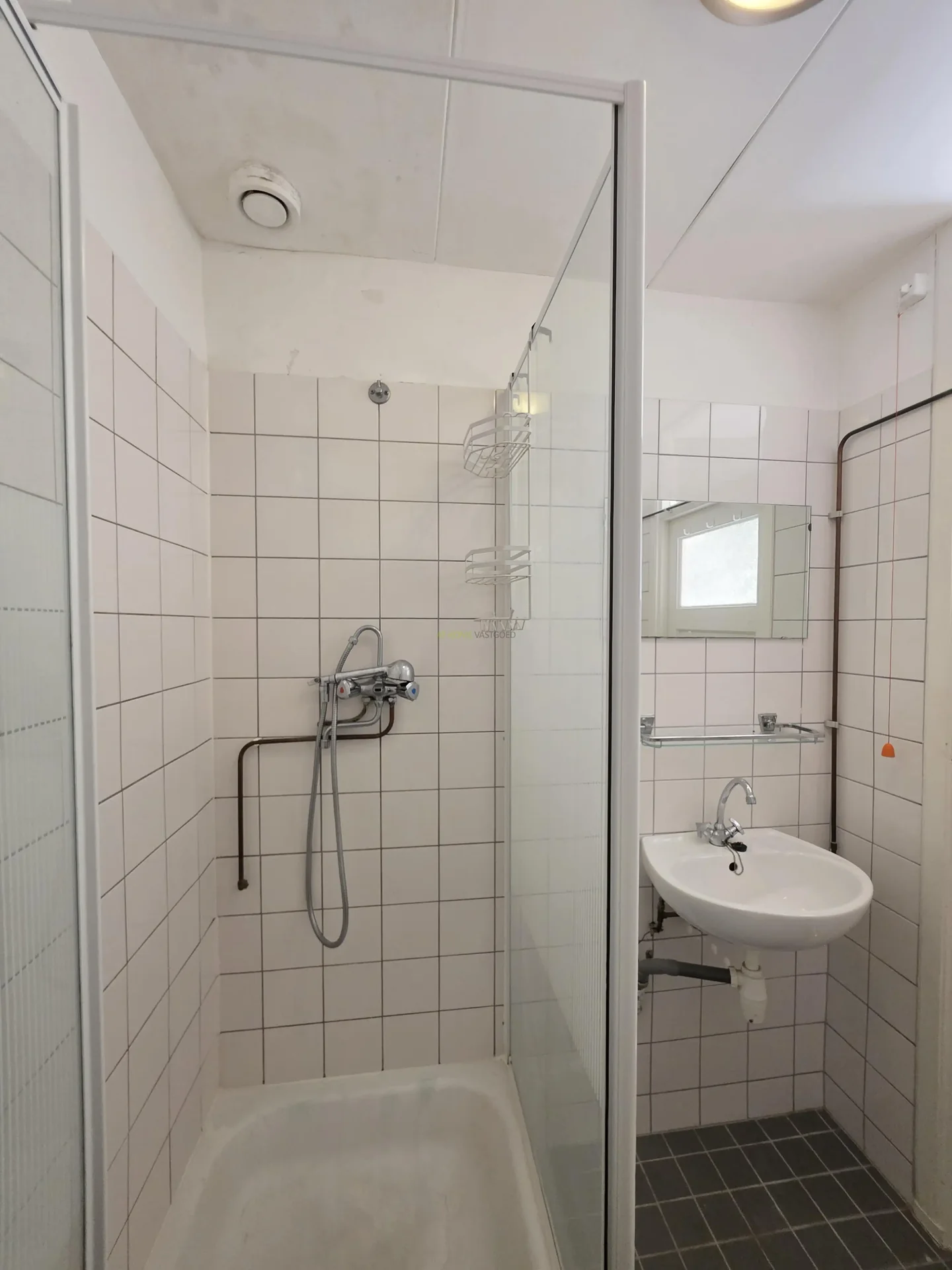 Foto van de Appartement gelegen aan de Honingerdijk in Rotterdam