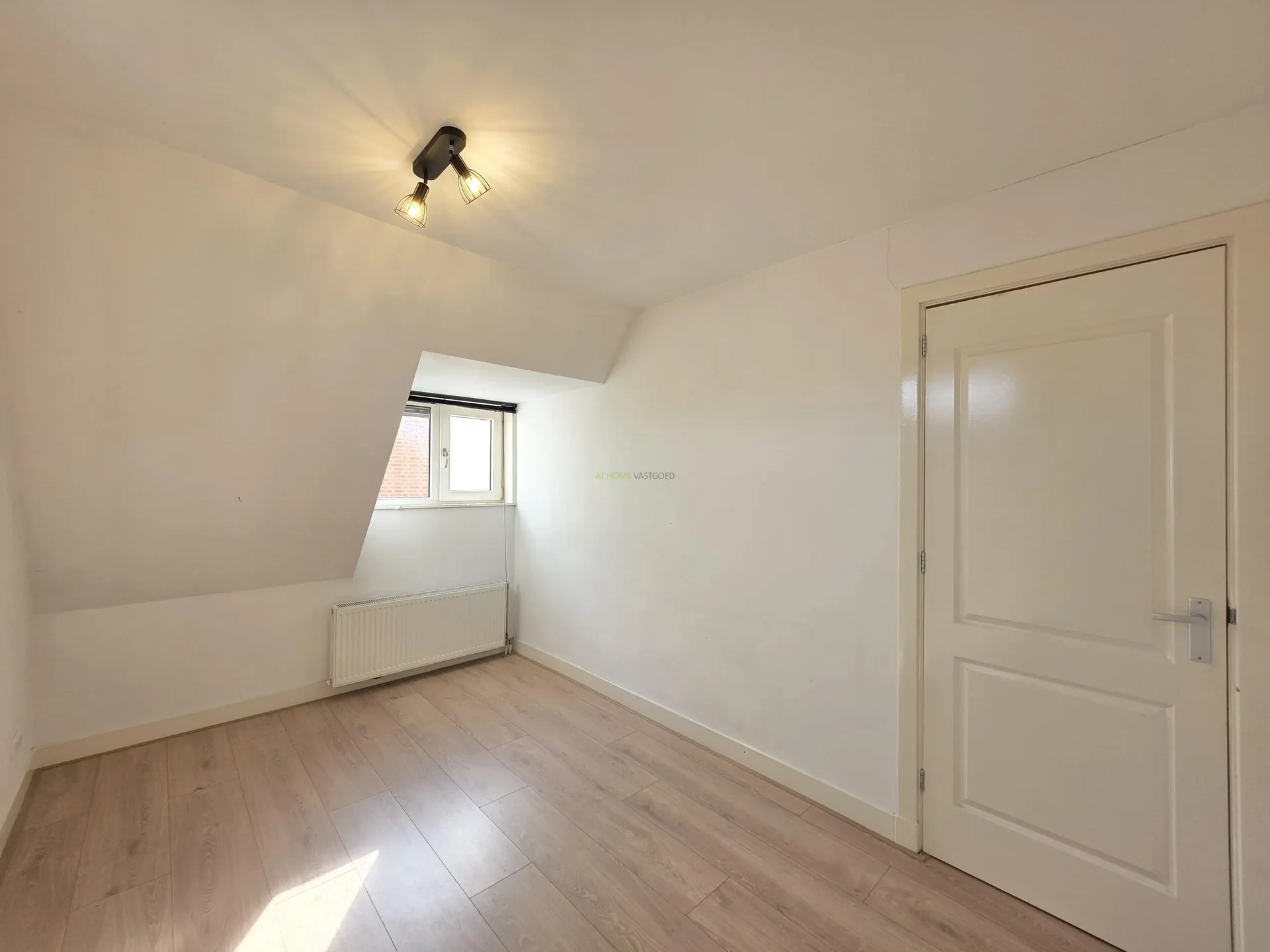 Foto van de Appartement gelegen aan de Azaleastraat in Rotterdam