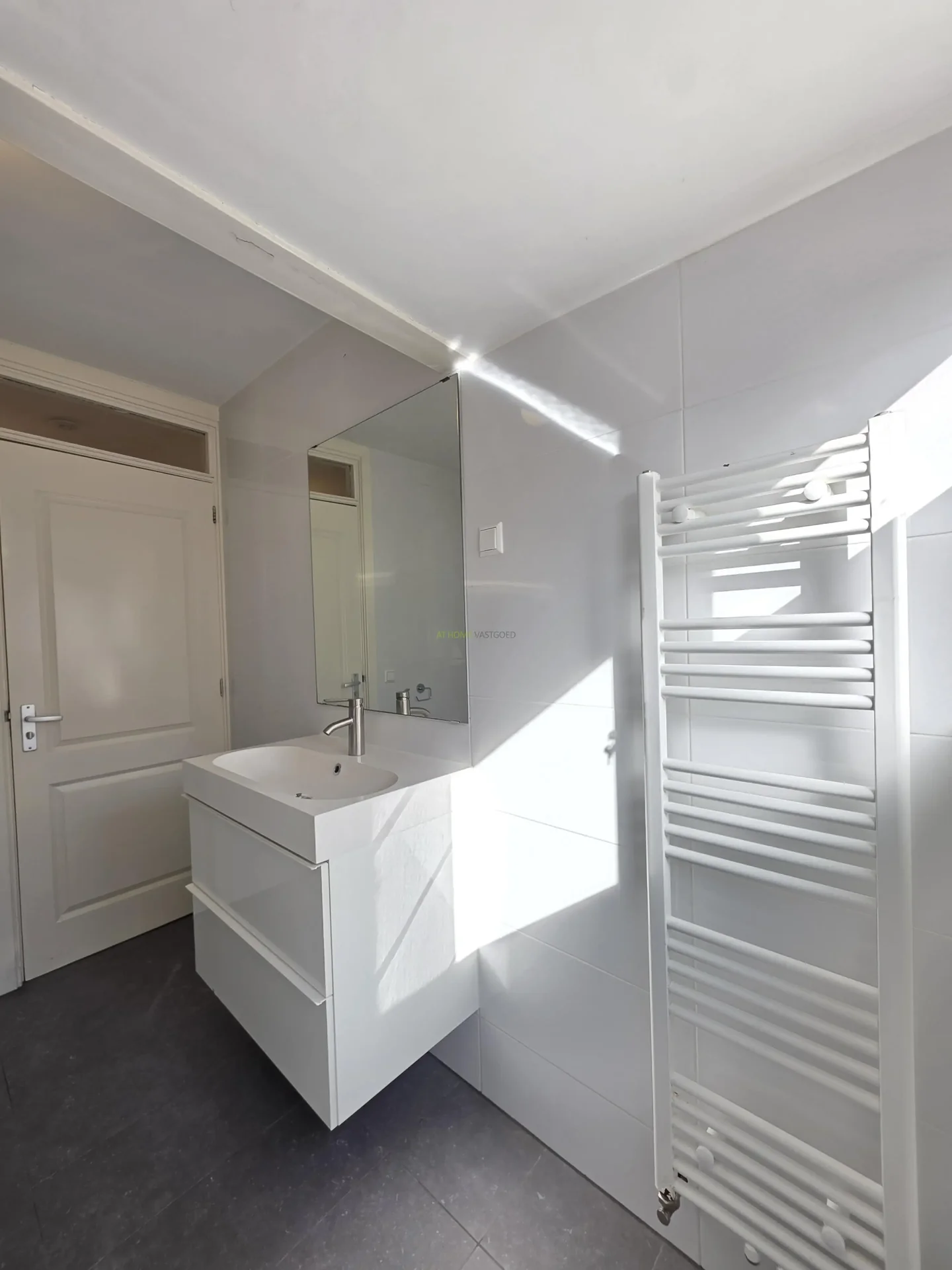 Foto van de Appartement gelegen aan de Azaleastraat in Rotterdam