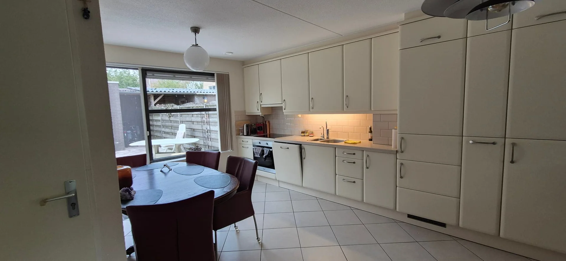 Foto van de Studio gelegen aan de Godfried Bomansstraat in Wageningen