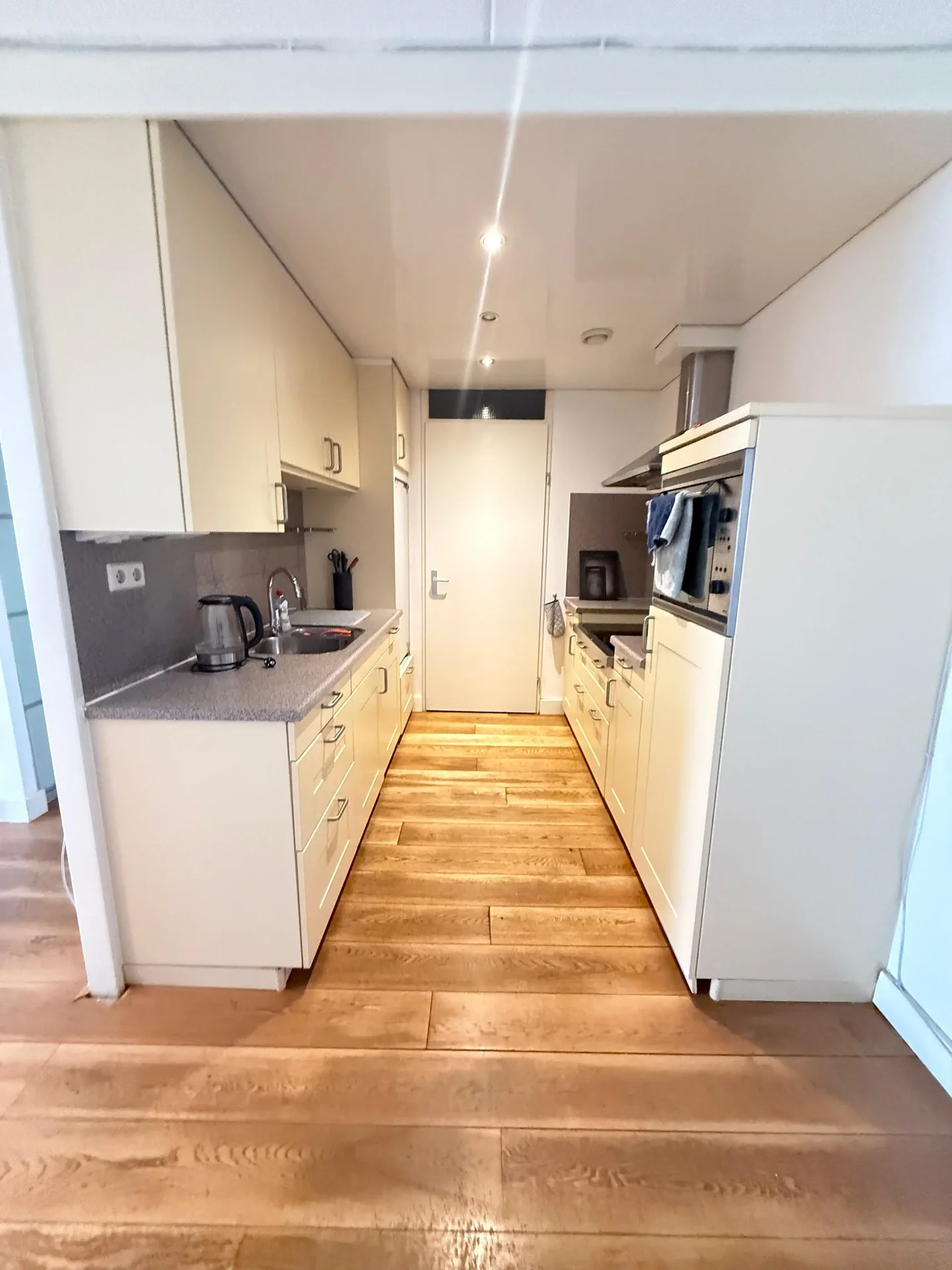 Foto van de Appartement gelegen aan de Kamerlingh Onnesstraat in Amstelveen