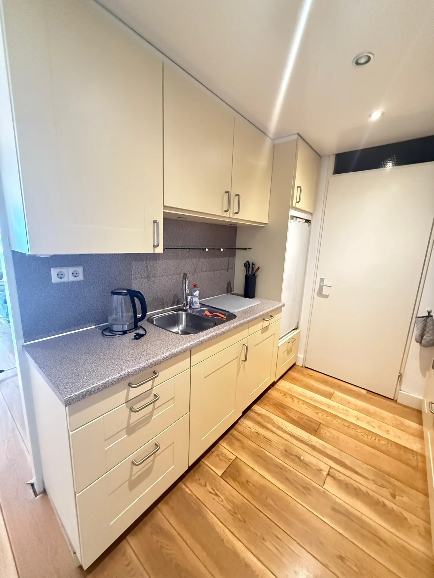 Foto van de Appartement gelegen aan de Kamerlingh Onnesstraat in Amstelveen