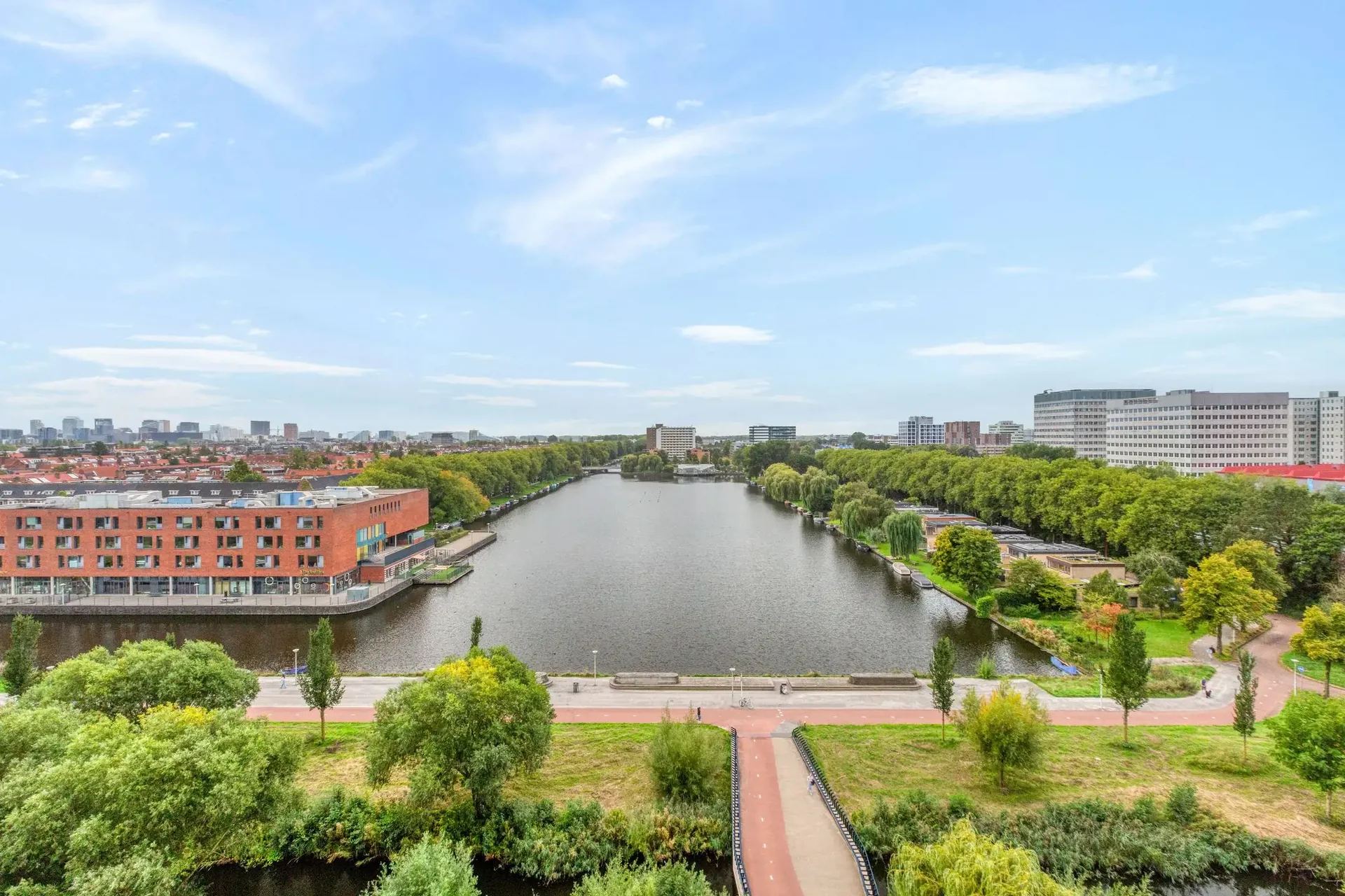 Foto van de Appartement gelegen aan de Saskia van Uijlenburgkade in Amsterdam