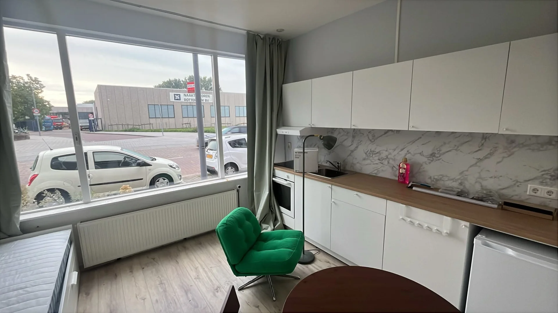 Foto van de Studio gelegen aan de Zestienhovensekade in Rotterdam