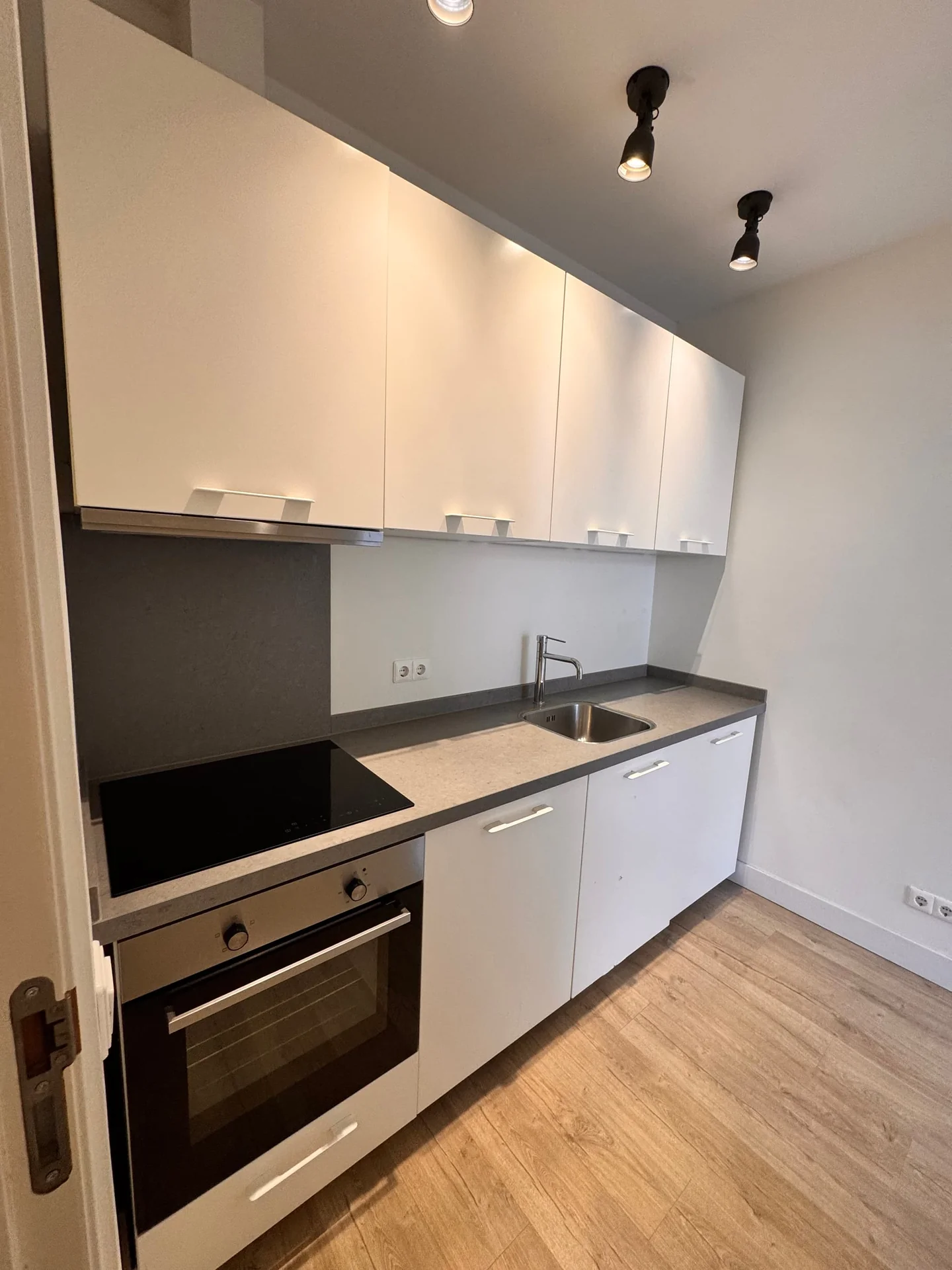 Foto van de Studio gelegen aan de Wester Badstraat in Groningen