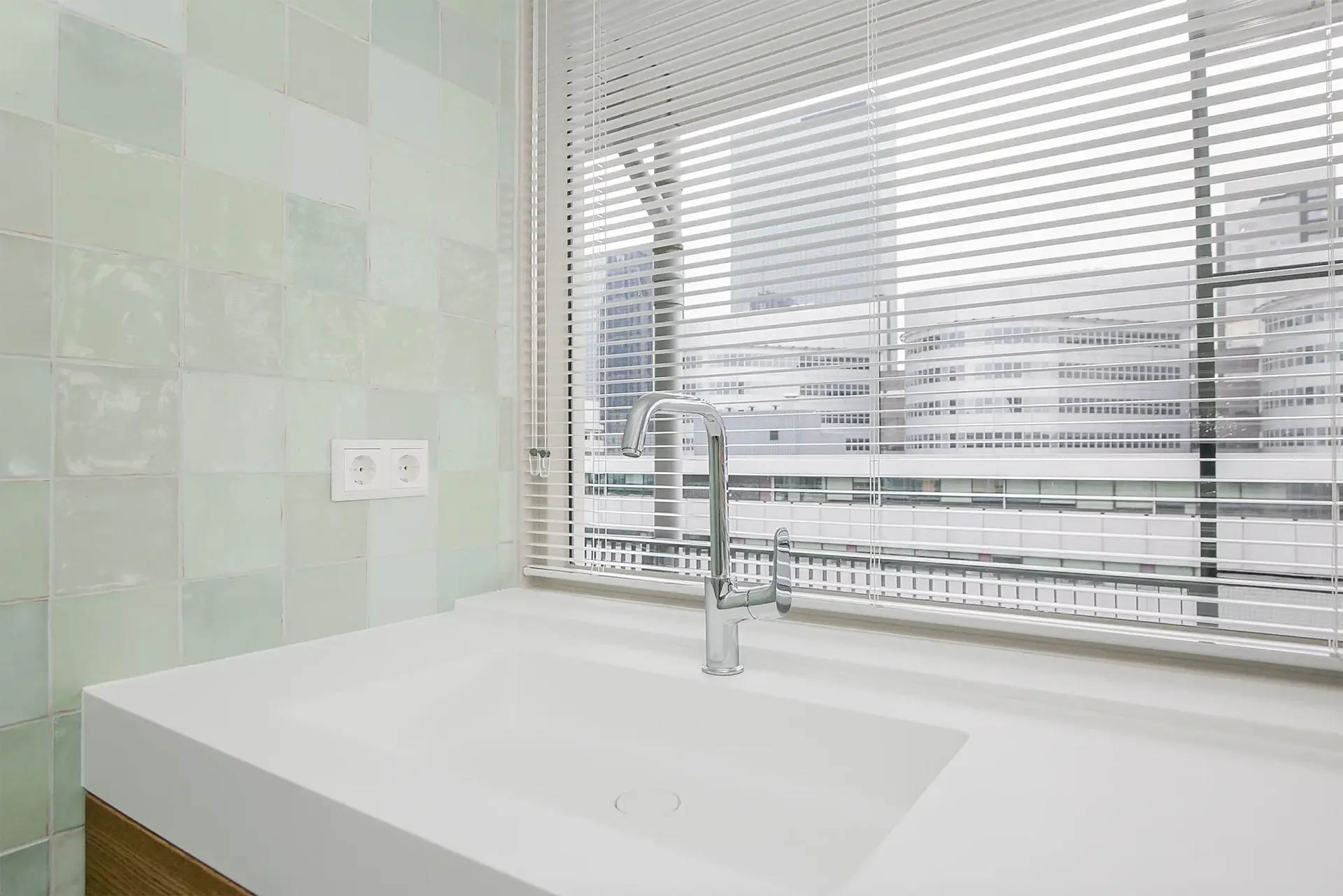 Foto van de Appartement gelegen aan de Kruiskade in Rotterdam