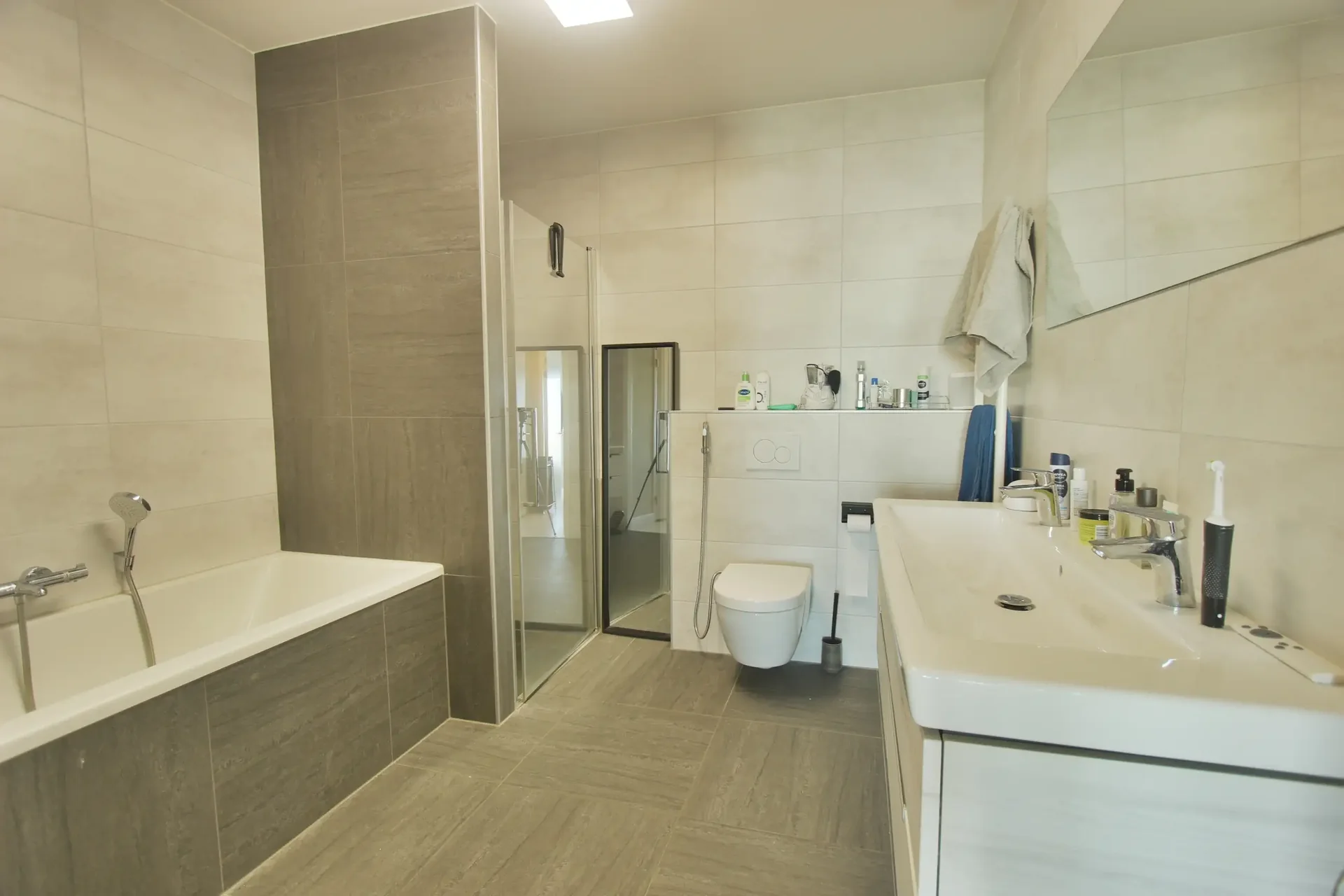 Foto van de Appartement gelegen aan de Badhuiskade in Amsterdam