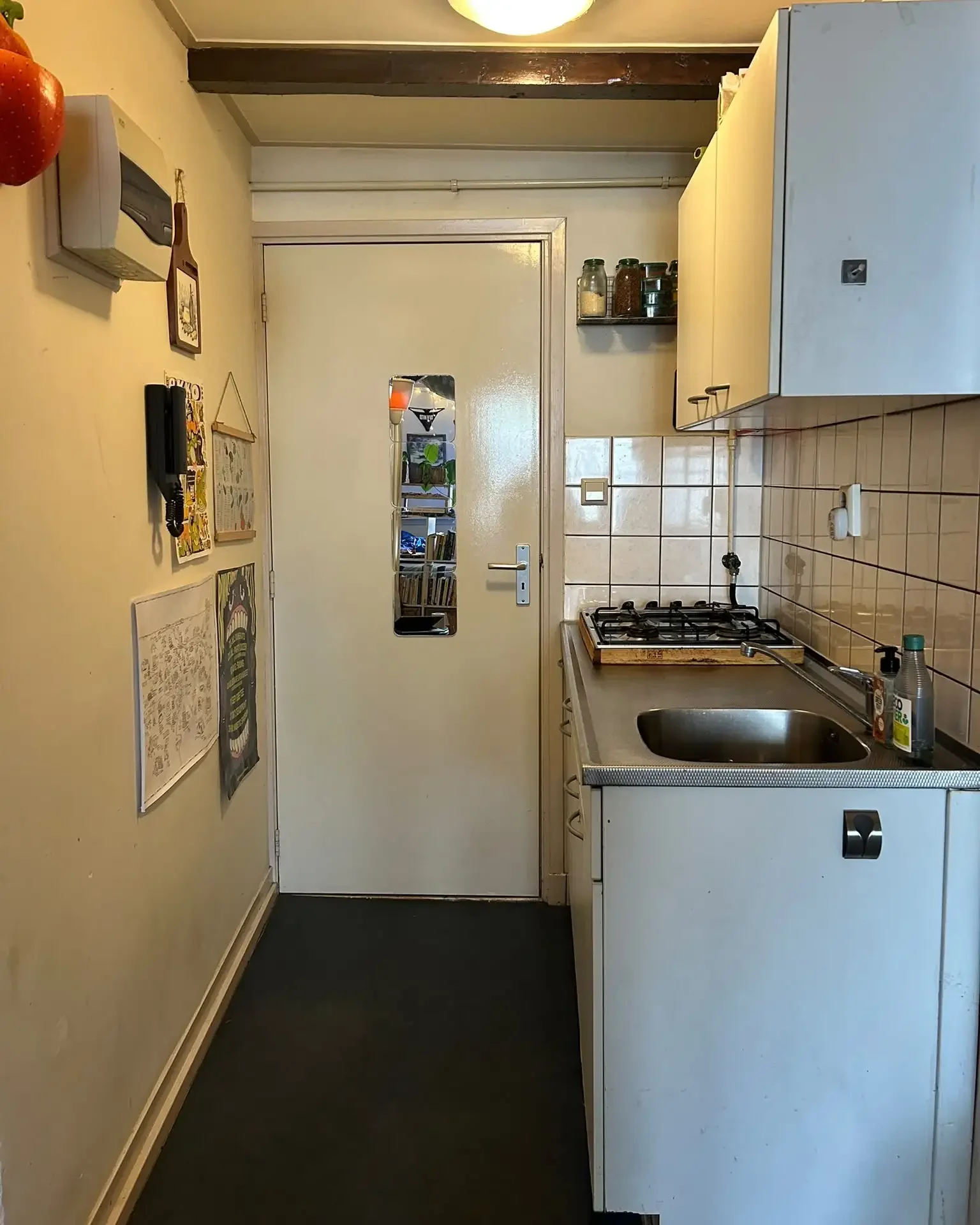 geblurde versie van de foto als achtergrond