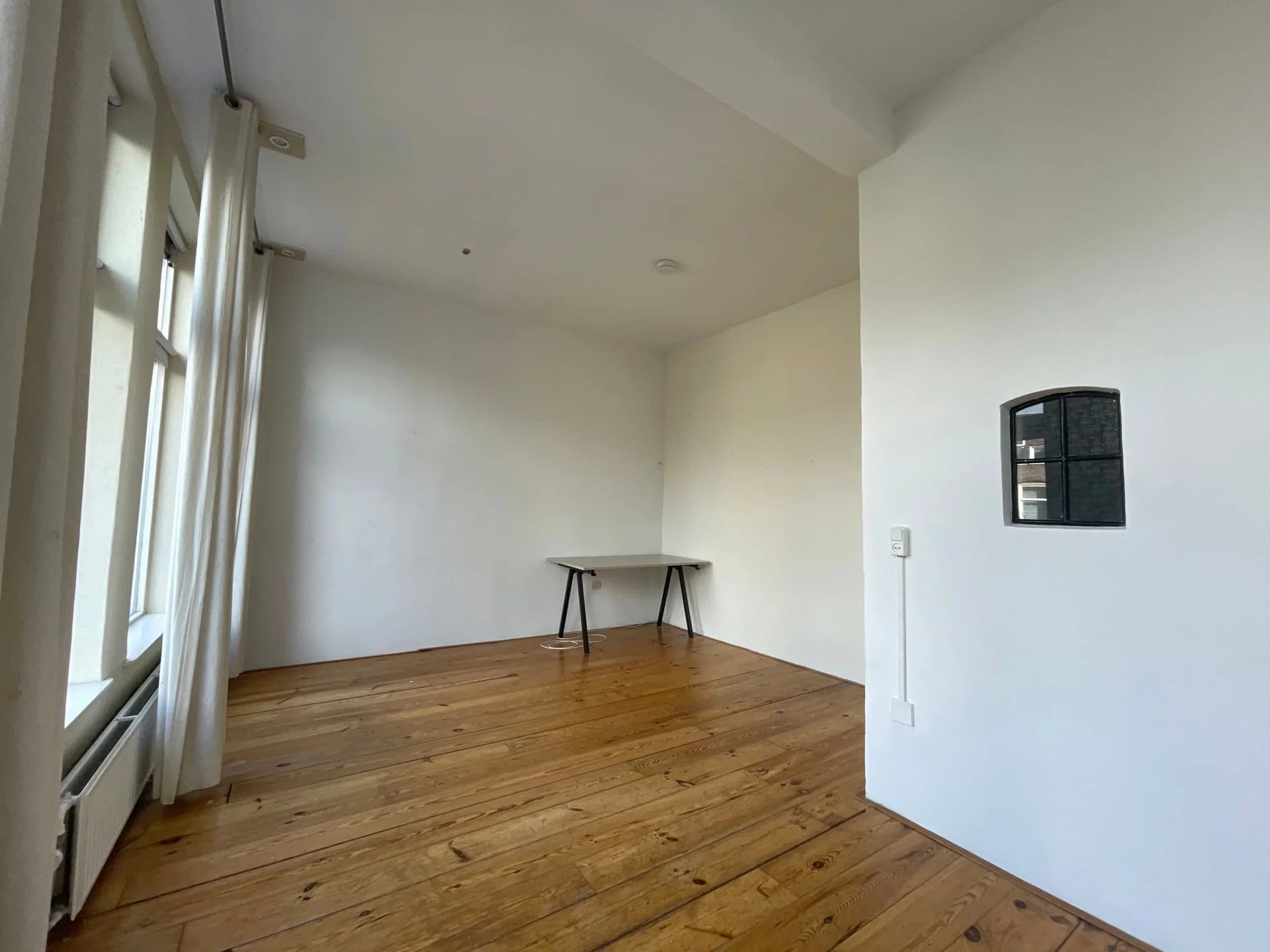 Foto van de Kamer gelegen aan de Van Sijsenstraat in Groningen